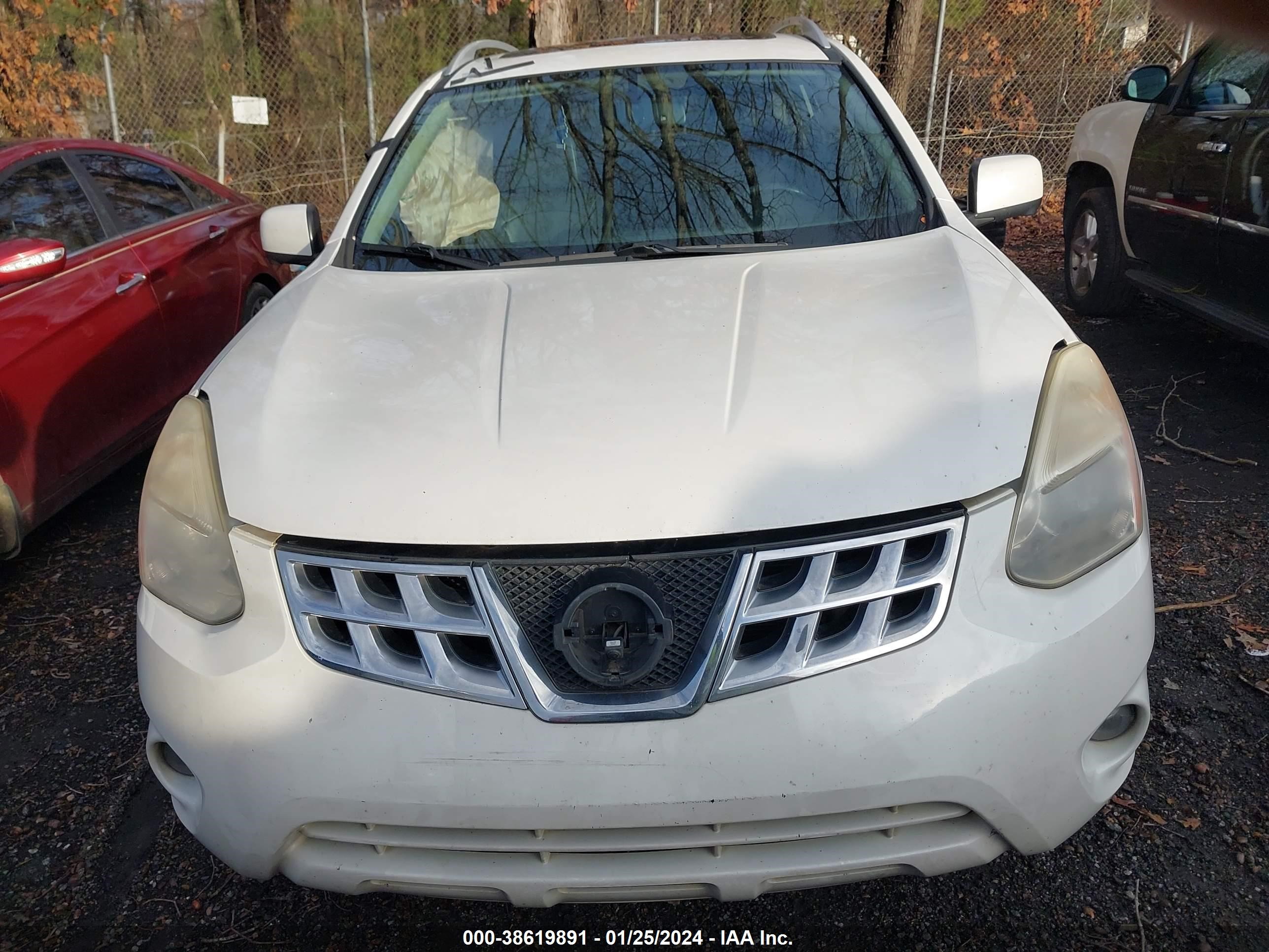 Photo 5 VIN: JN8AS5MT5CW266930 - NISSAN ROGUE 