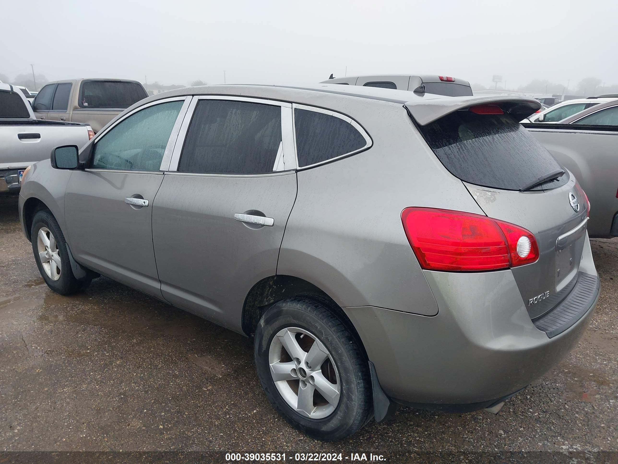 Photo 2 VIN: JN8AS5MT6AW507035 - NISSAN ROGUE 