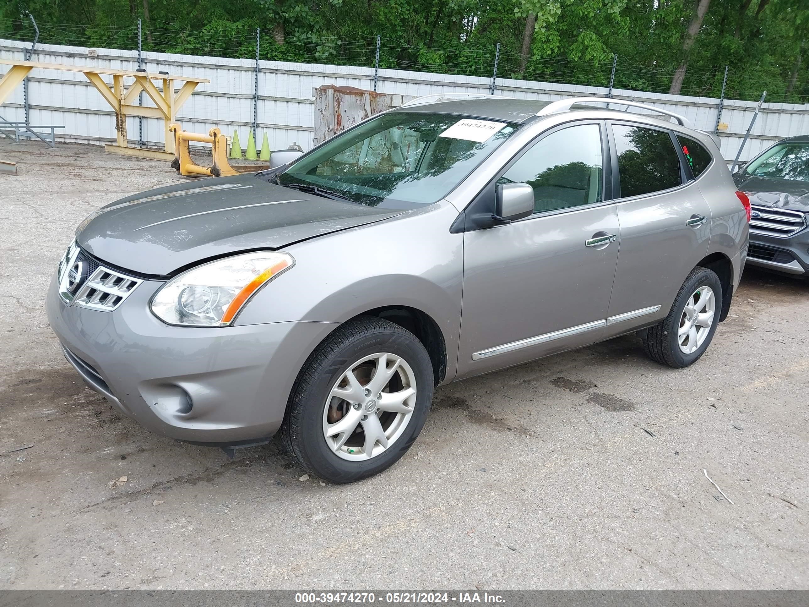 Photo 1 VIN: JN8AS5MT6BW571917 - NISSAN ROGUE 