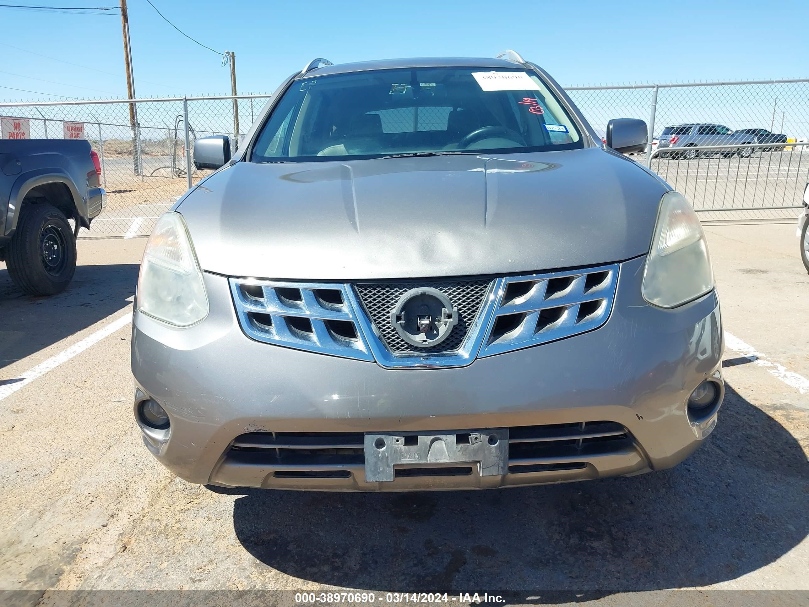 Photo 11 VIN: JN8AS5MT6CW269190 - NISSAN ROGUE 