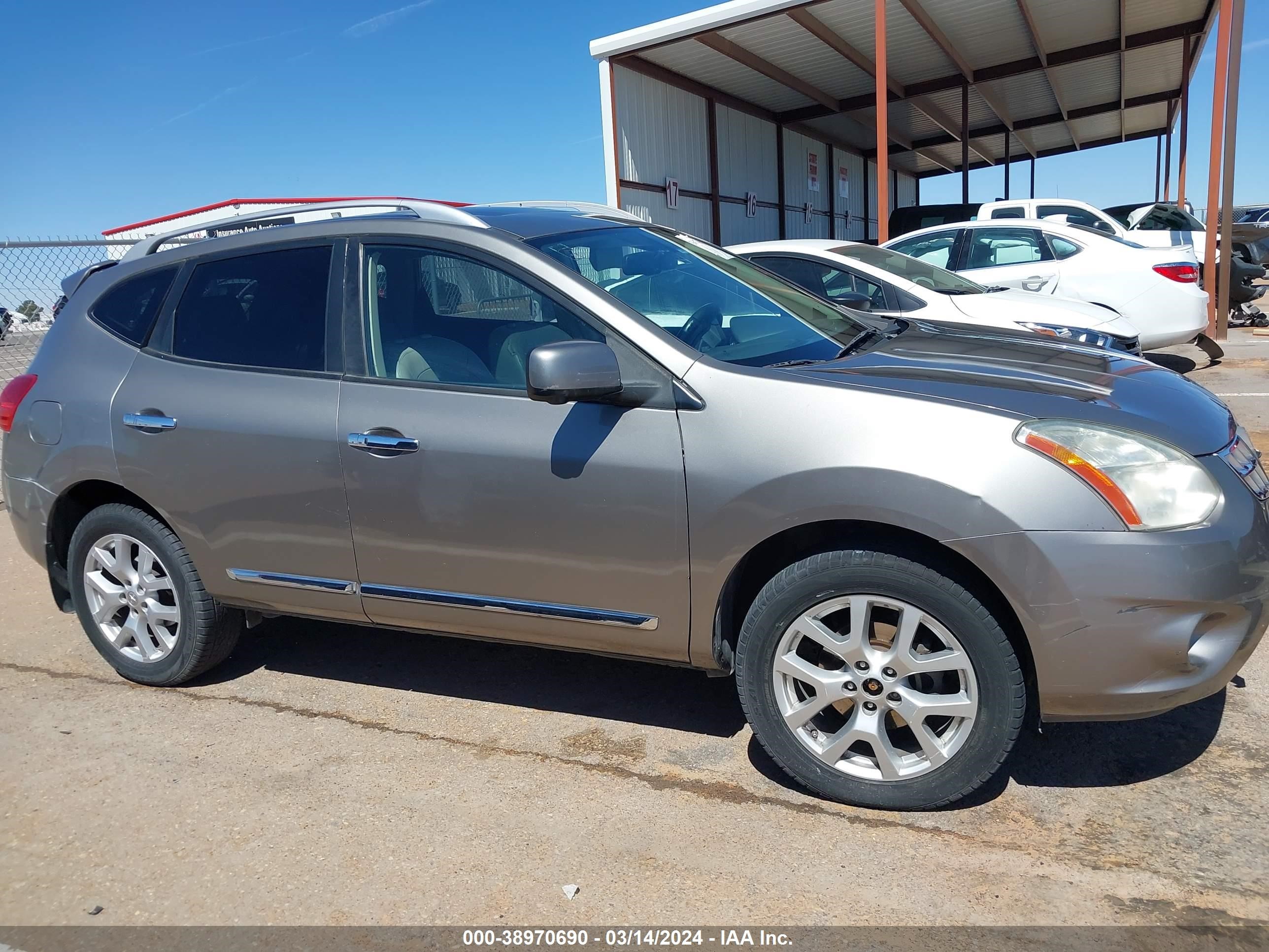 Photo 12 VIN: JN8AS5MT6CW269190 - NISSAN ROGUE 