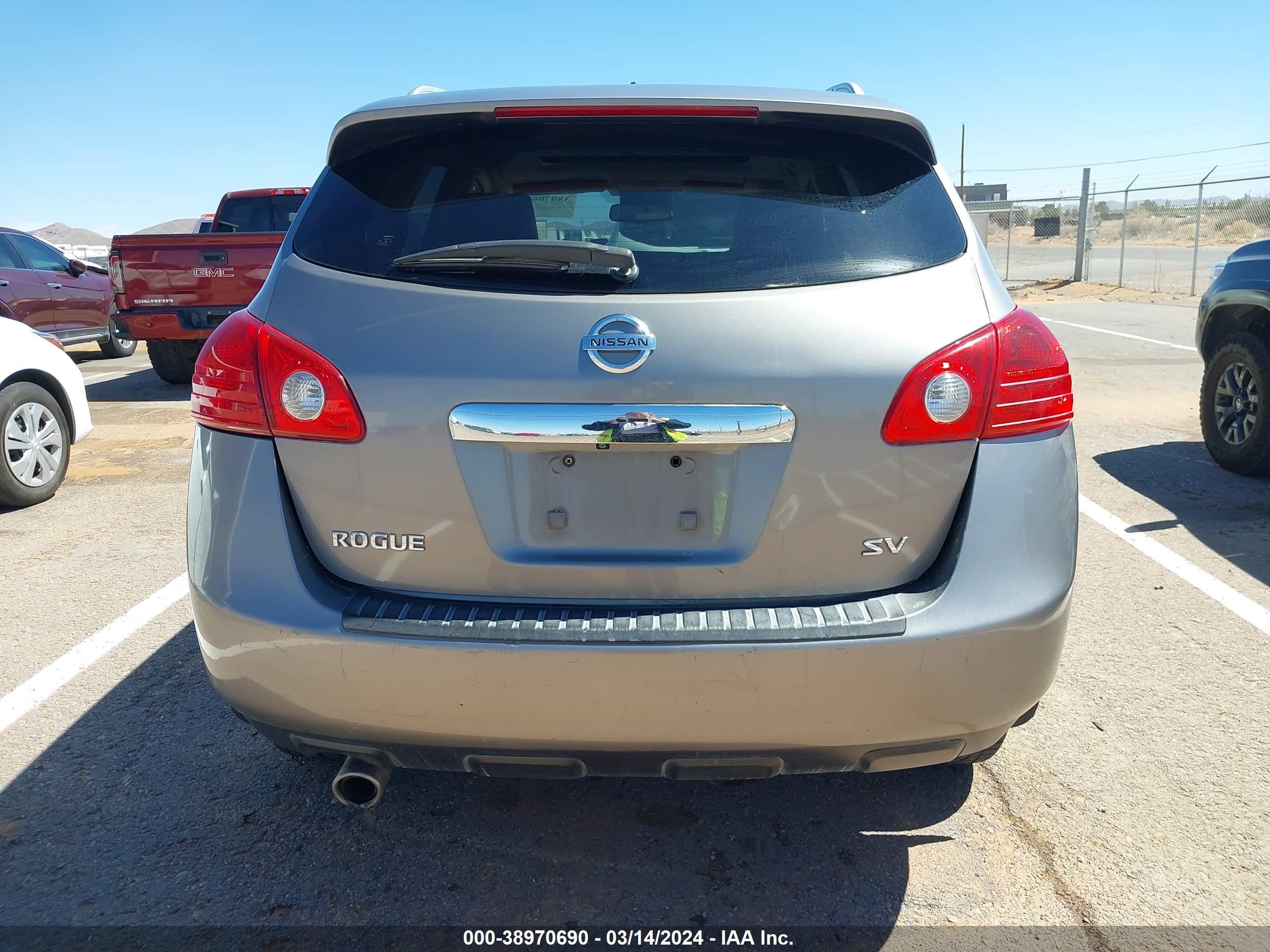 Photo 15 VIN: JN8AS5MT6CW269190 - NISSAN ROGUE 