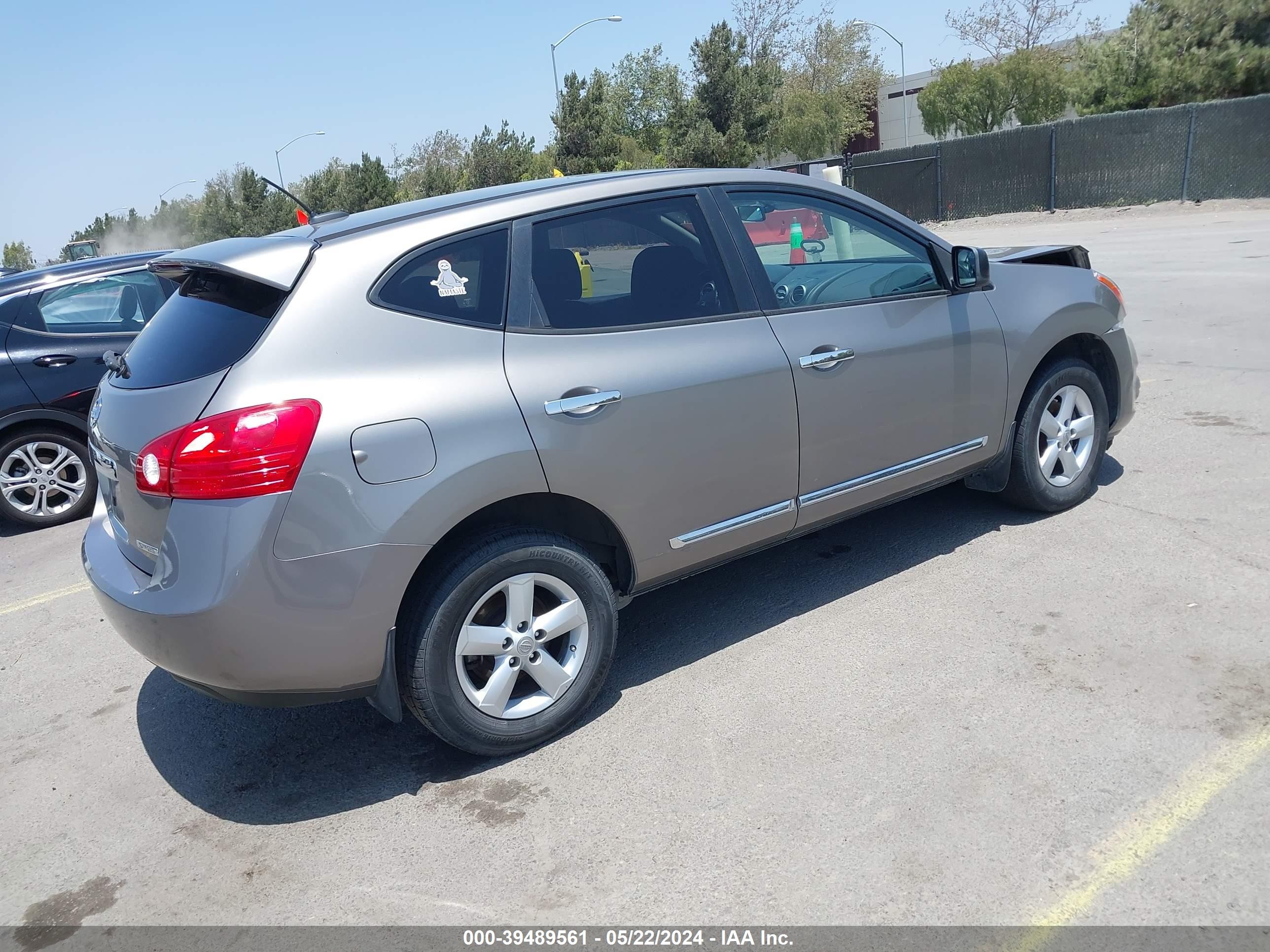 Photo 3 VIN: JN8AS5MT6CW269478 - NISSAN ROGUE 