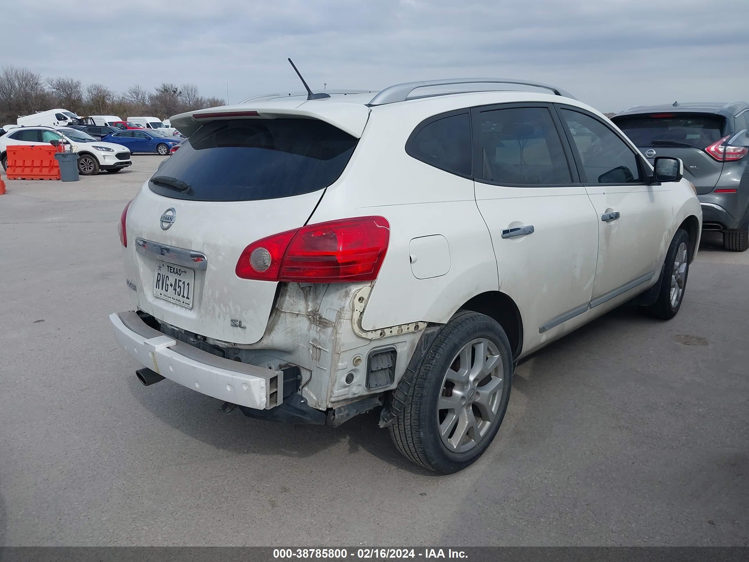 Photo 3 VIN: JN8AS5MT6CW279783 - NISSAN ROGUE 