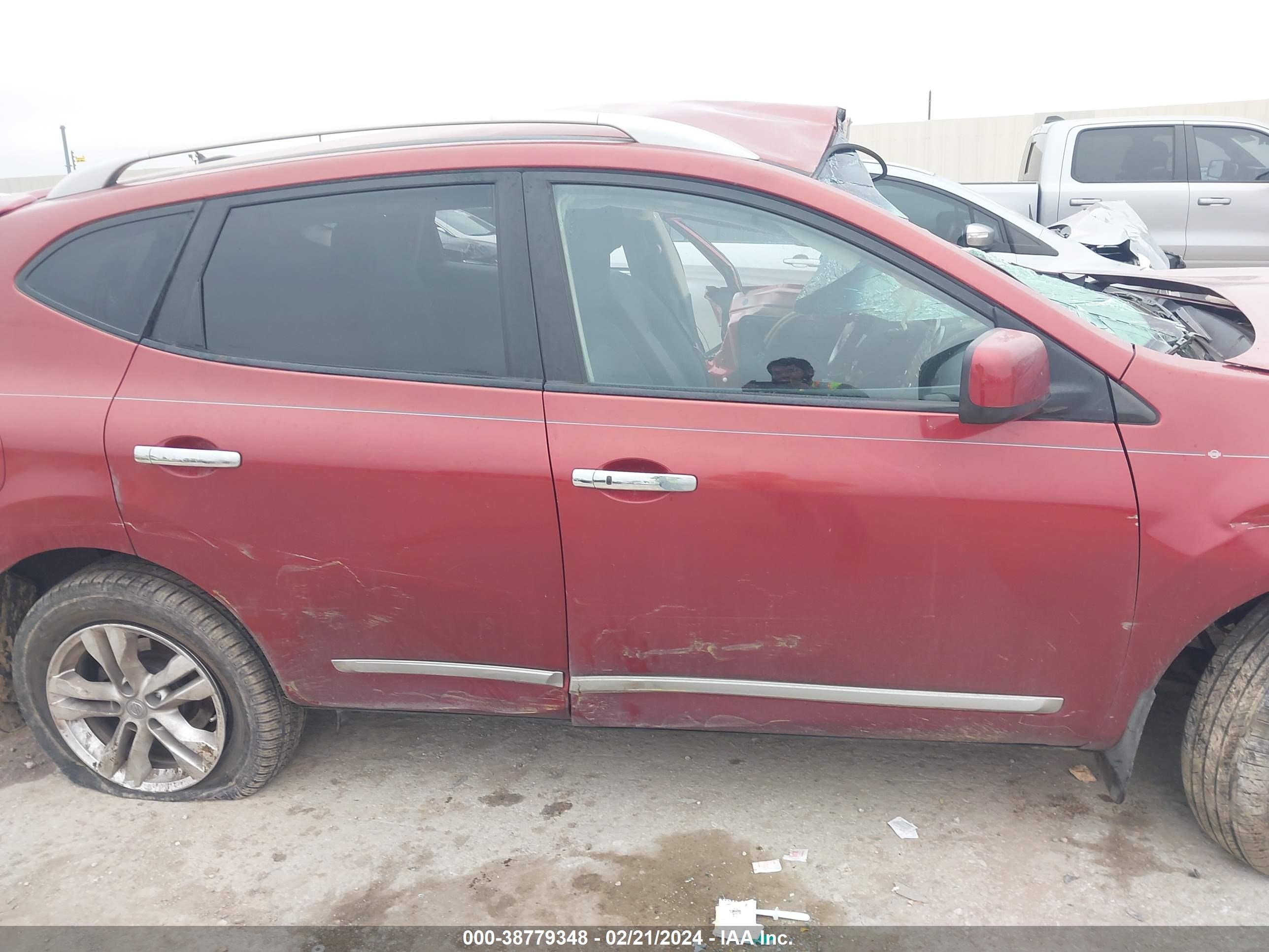 Photo 13 VIN: JN8AS5MT6DW025766 - NISSAN ROGUE 