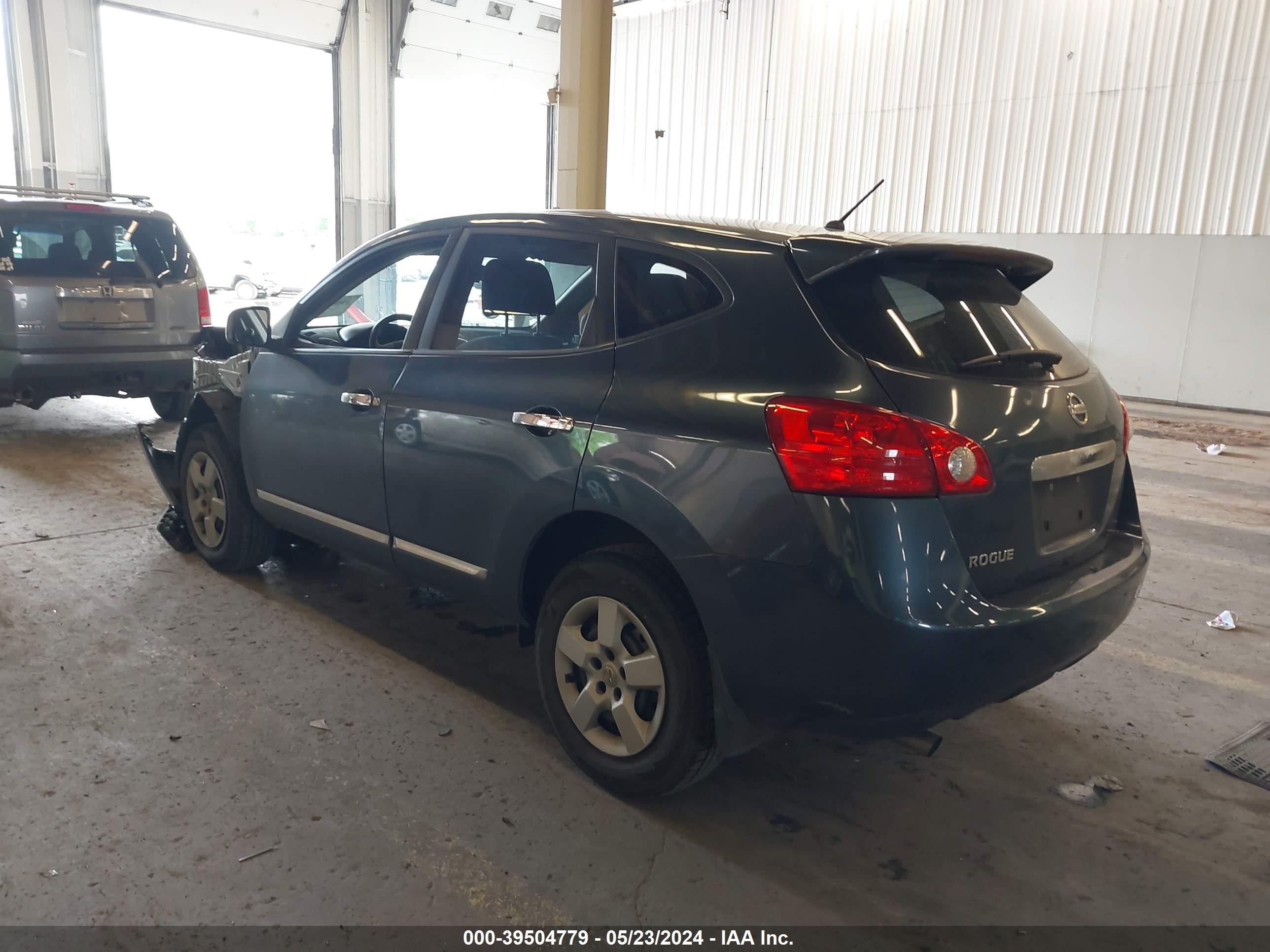 Photo 2 VIN: JN8AS5MT6DW026741 - NISSAN ROGUE 