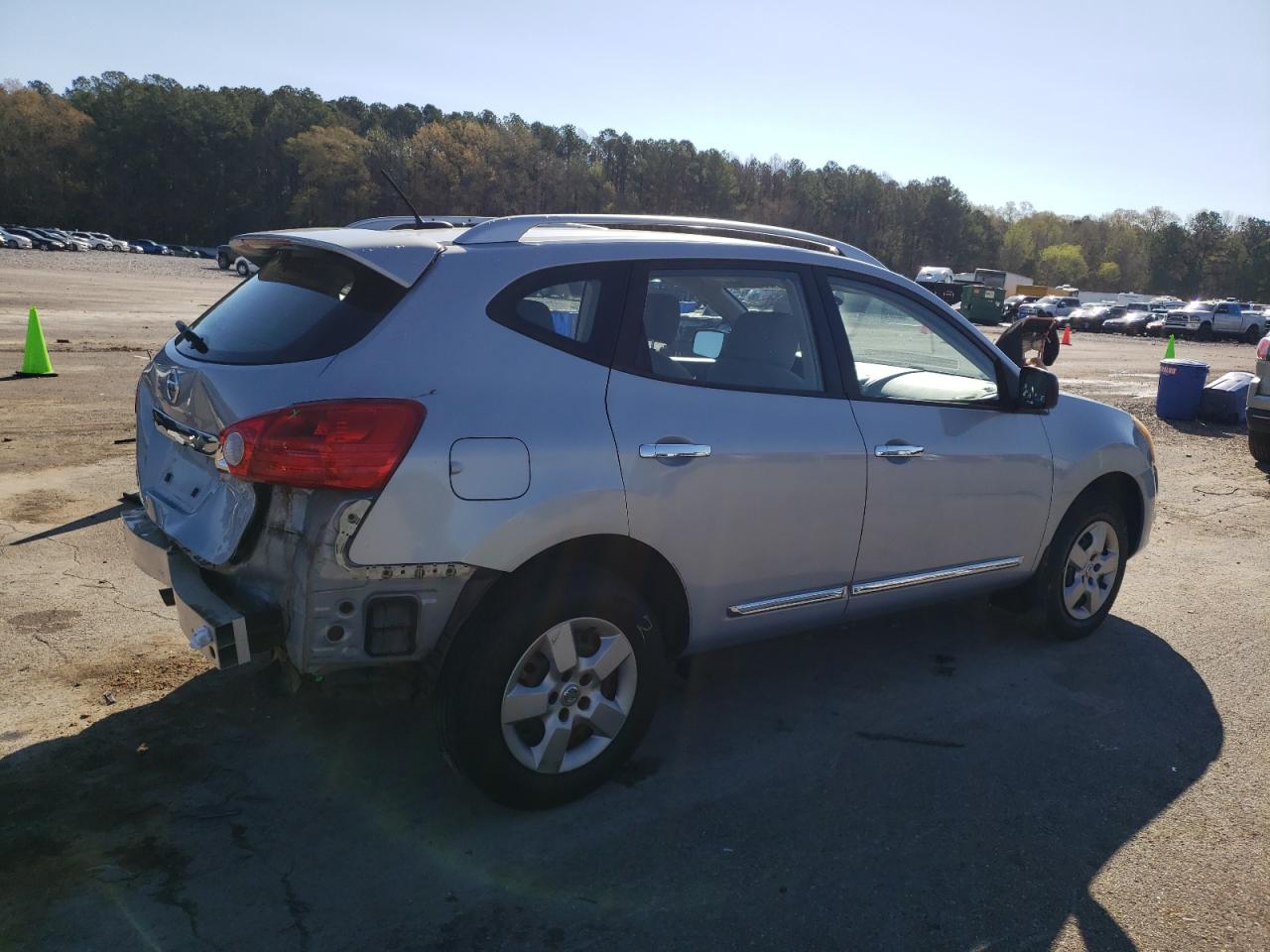 Photo 2 VIN: JN8AS5MT6EW104680 - NISSAN ROGUE 