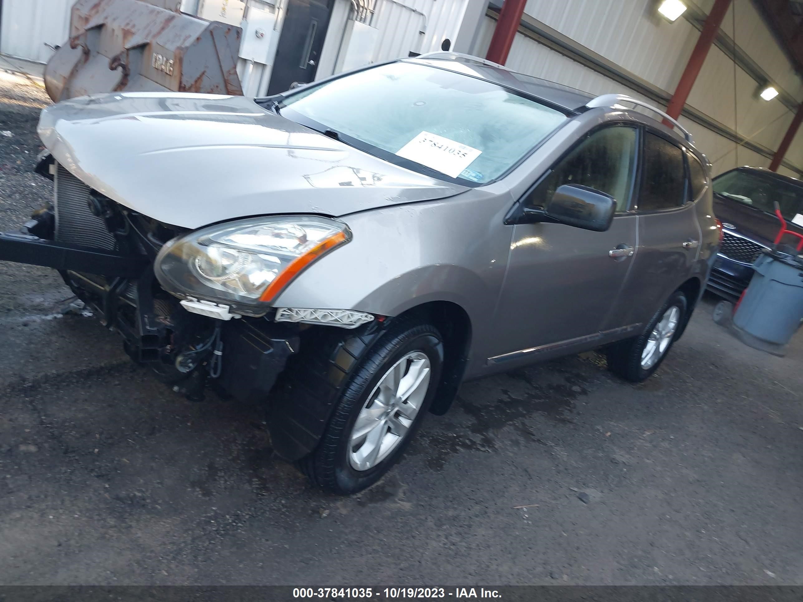 Photo 1 VIN: JN8AS5MT6FW669416 - NISSAN ROGUE 