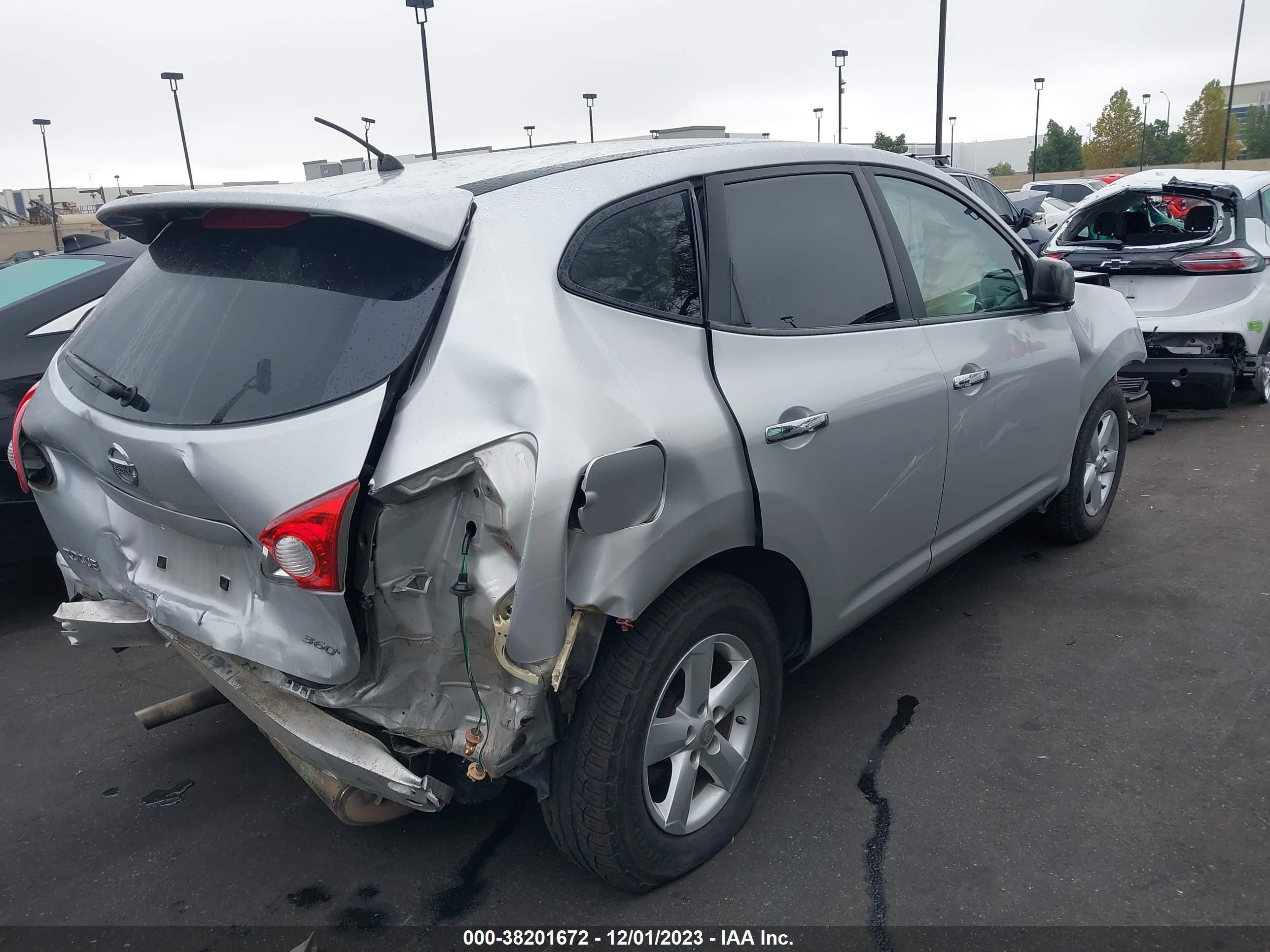 Photo 3 VIN: JN8AS5MT7AW029322 - NISSAN ROGUE 