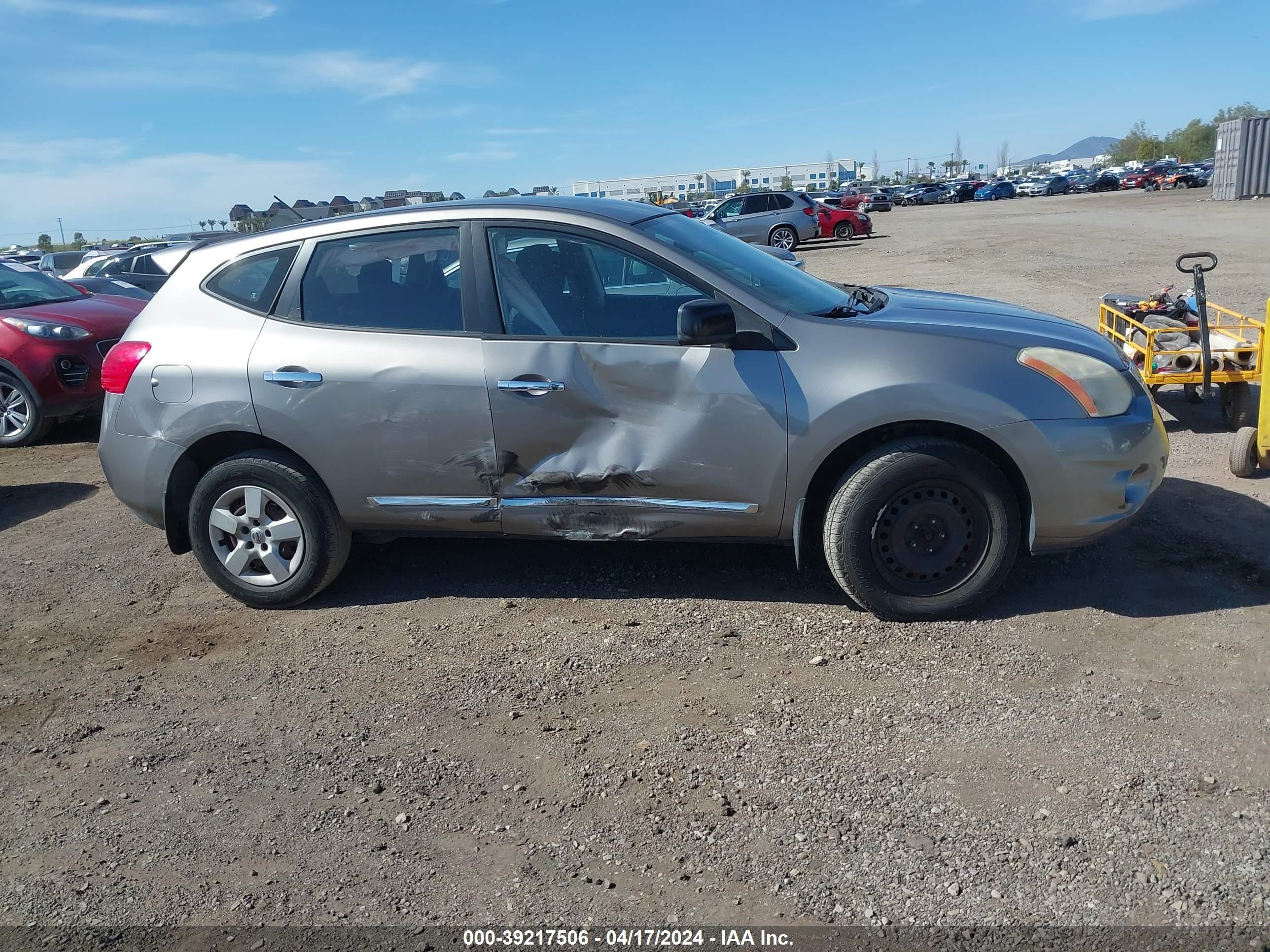 Photo 12 VIN: JN8AS5MT7BW566905 - NISSAN ROGUE 