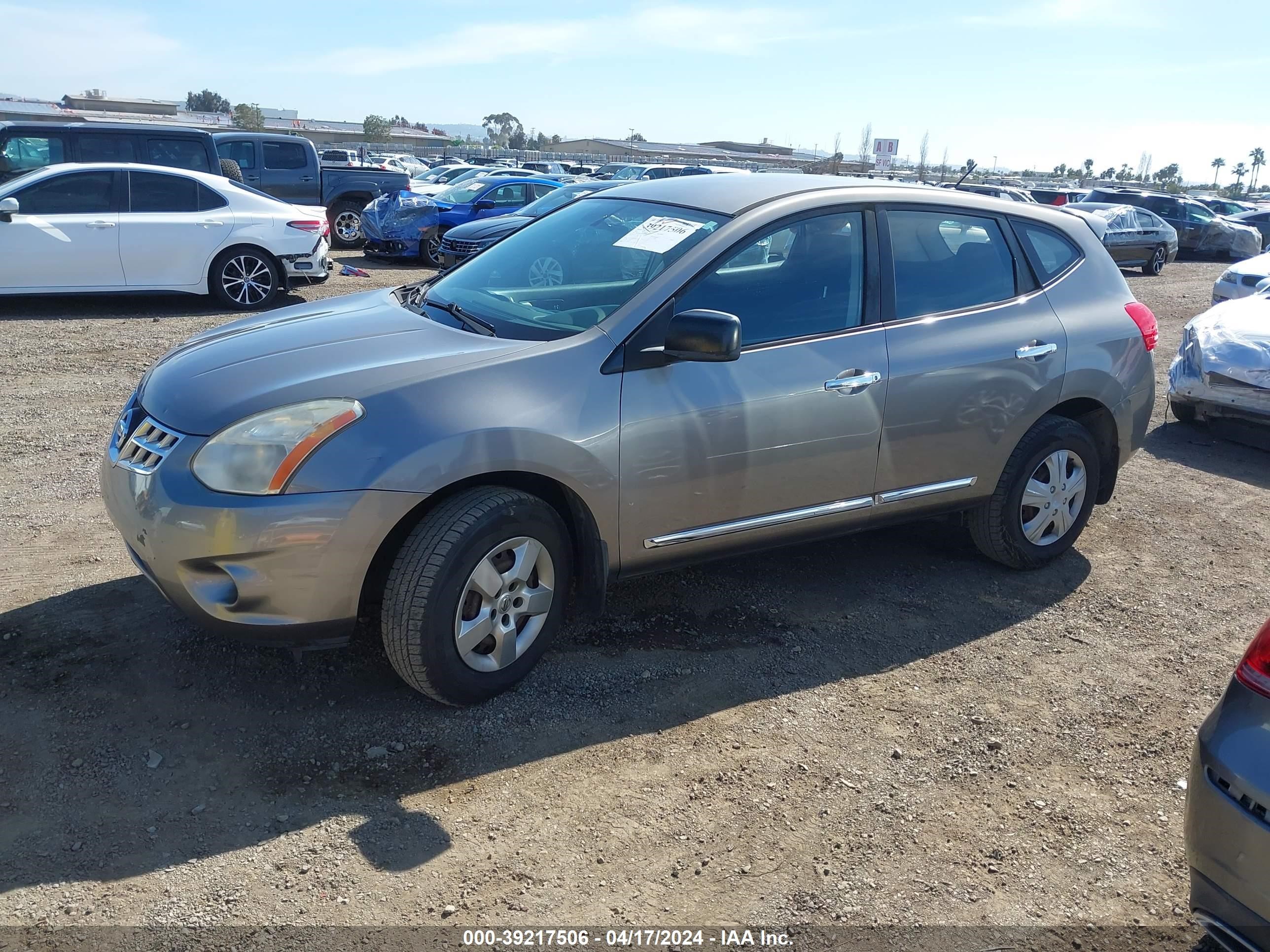 Photo 13 VIN: JN8AS5MT7BW566905 - NISSAN ROGUE 