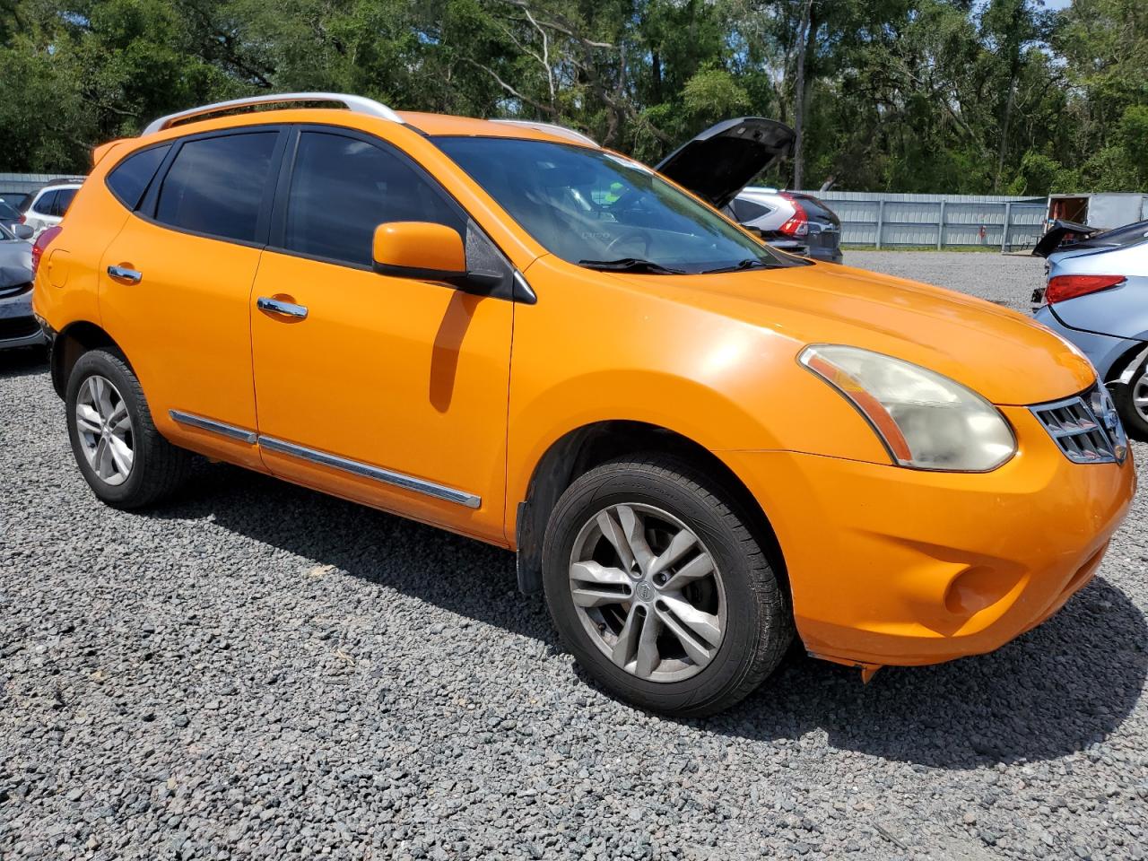 Photo 3 VIN: JN8AS5MT7CW257873 - NISSAN ROGUE 