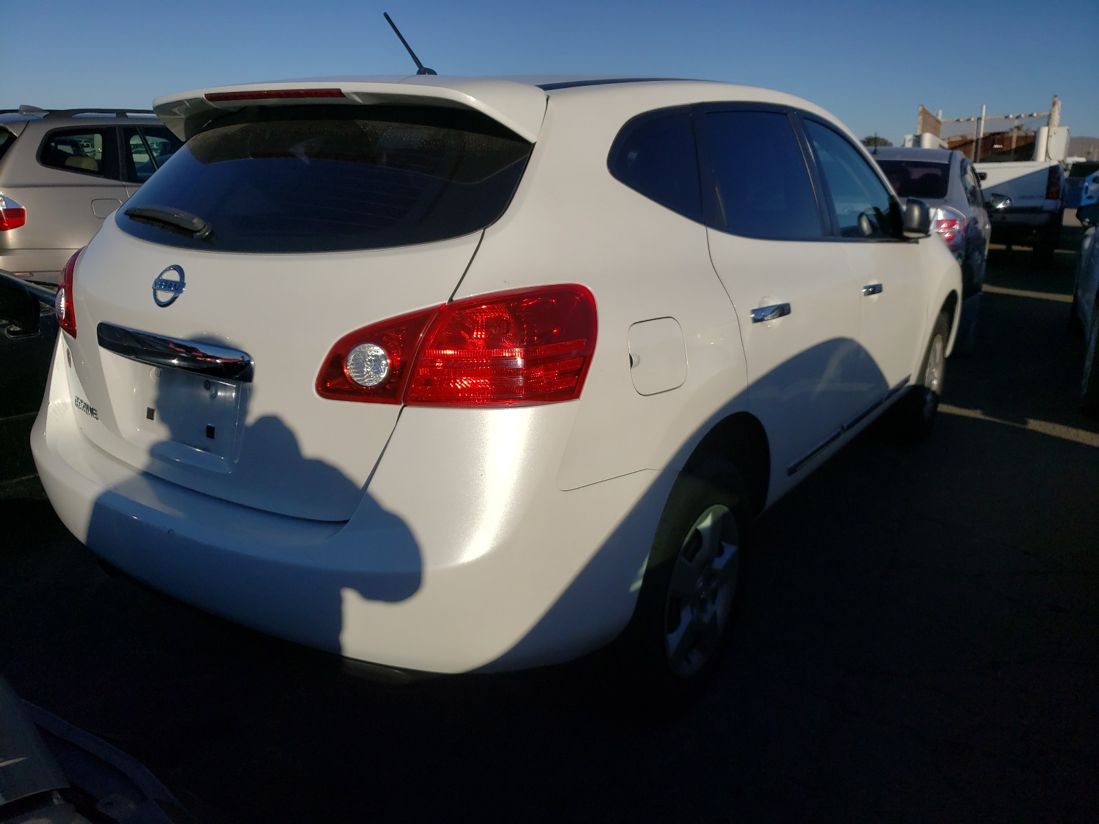 Photo 3 VIN: JN8AS5MT7CW276553 - NISSAN ROGUE S 