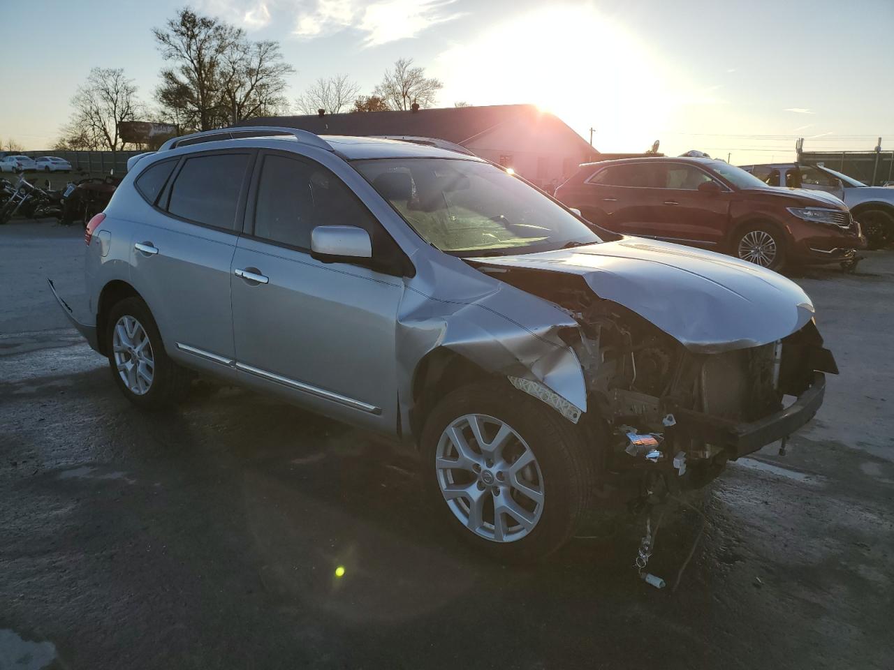 Photo 3 VIN: JN8AS5MT7DW006000 - NISSAN ROGUE 