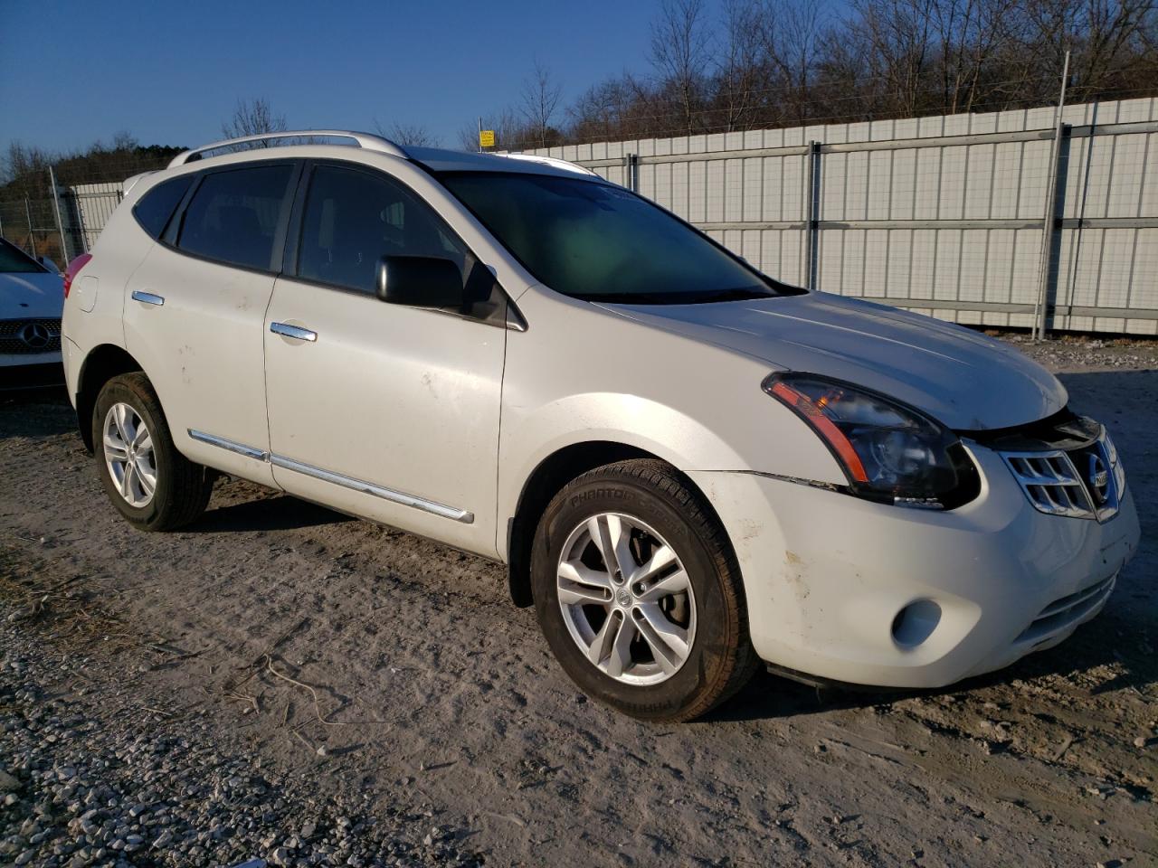 Photo 3 VIN: JN8AS5MT7FW668940 - NISSAN ROGUE 