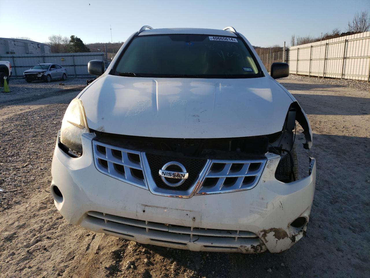 Photo 4 VIN: JN8AS5MT7FW668940 - NISSAN ROGUE 