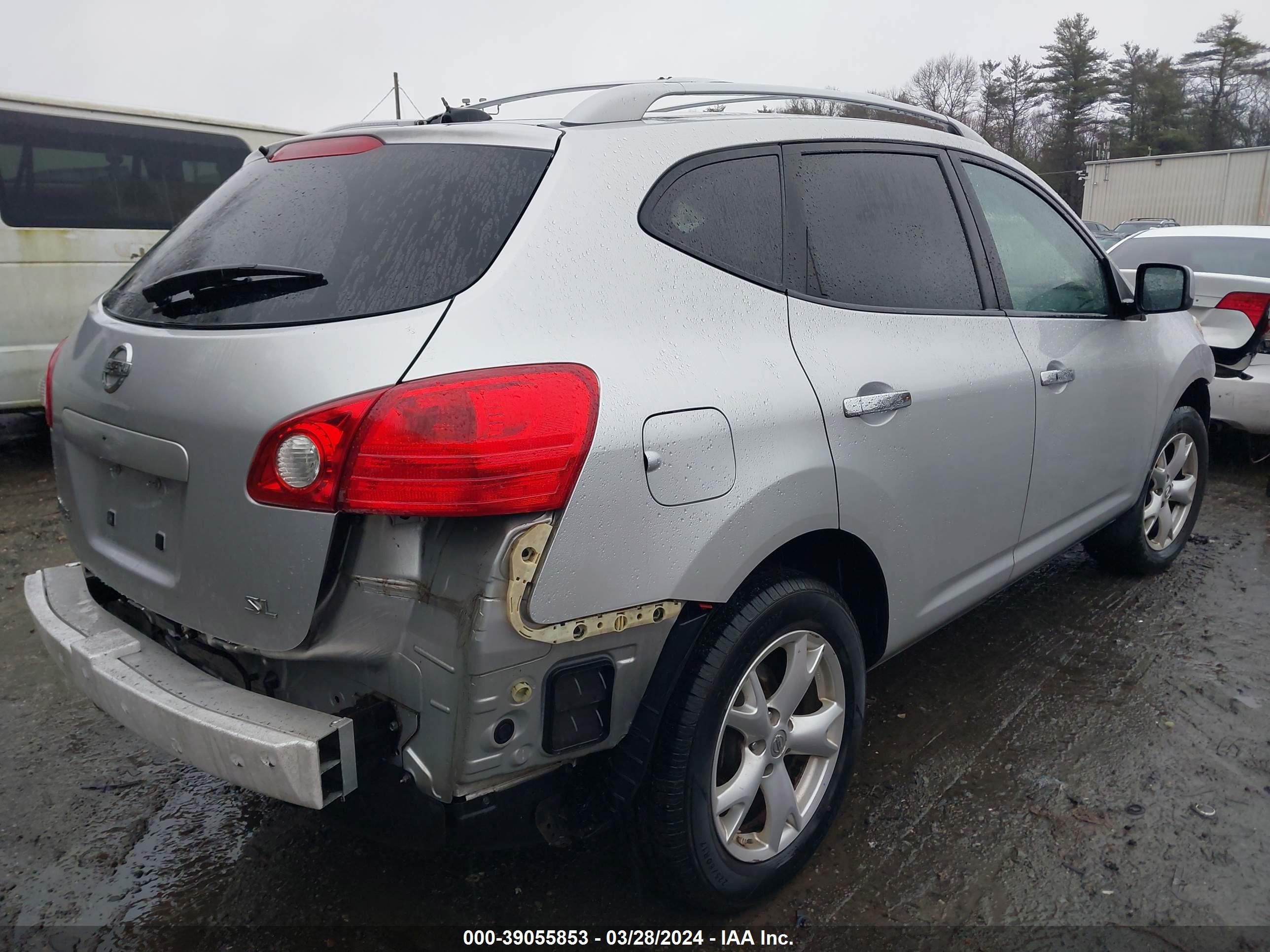 Photo 3 VIN: JN8AS5MT8AW015736 - NISSAN ROGUE 