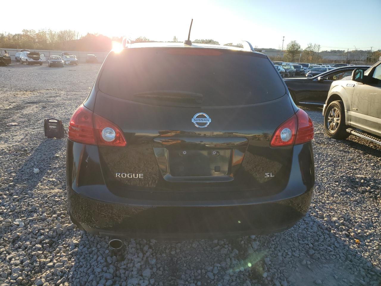 Photo 5 VIN: JN8AS5MT8AW507117 - NISSAN ROGUE 