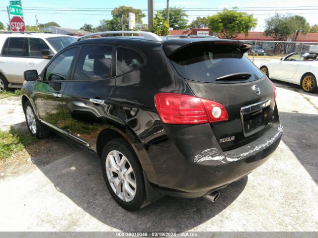 Photo 2 VIN: JN8AS5MT8CW254545 - NISSAN ROGUE 