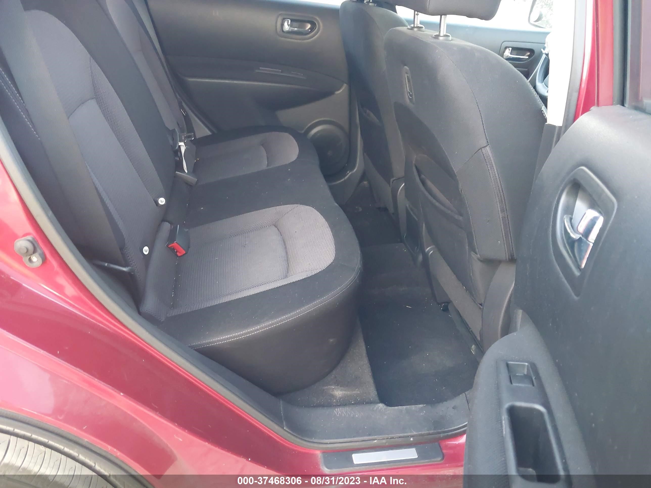 Photo 7 VIN: JN8AS5MT8CW268753 - NISSAN ROGUE 