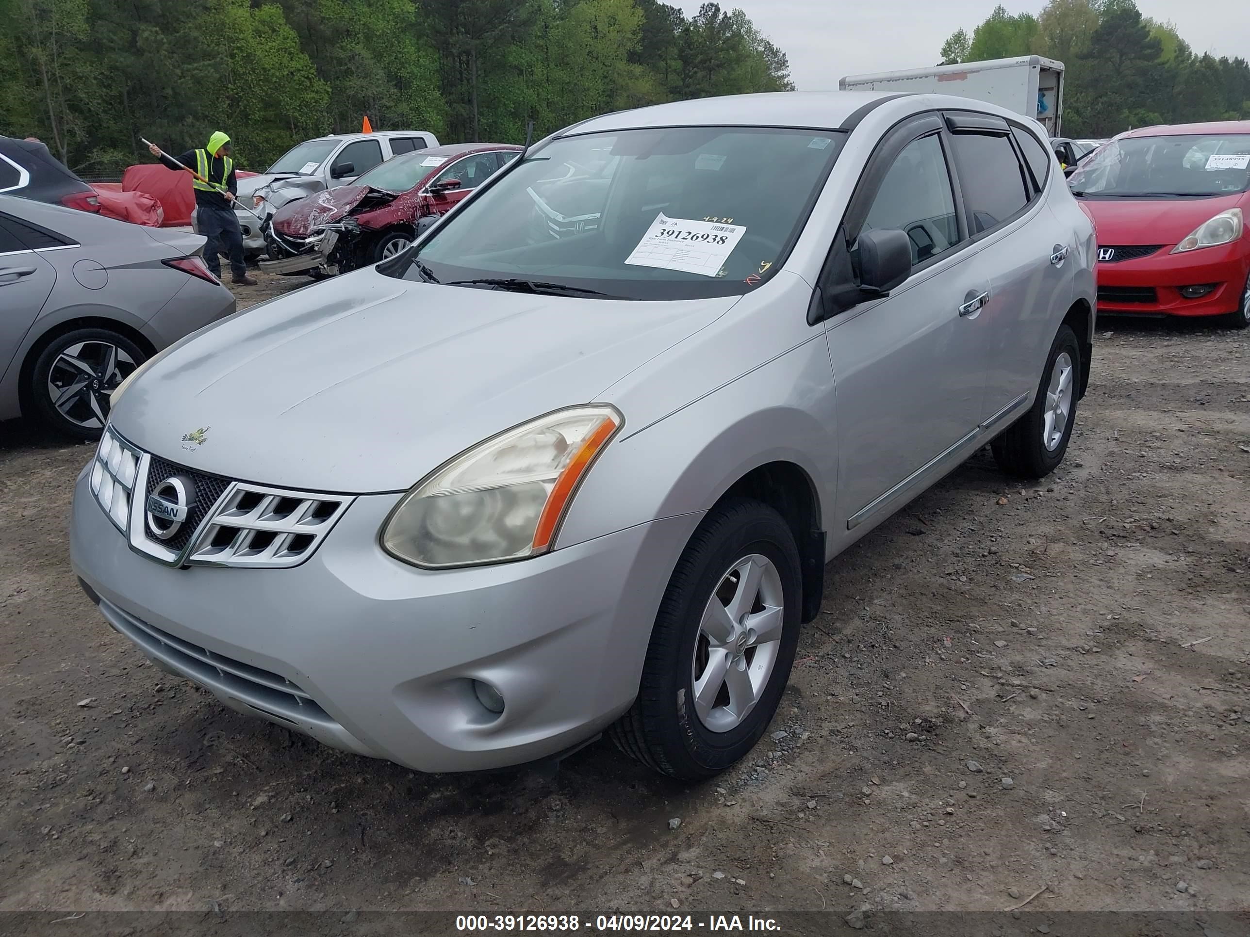 Photo 1 VIN: JN8AS5MT8CW270213 - NISSAN ROGUE 