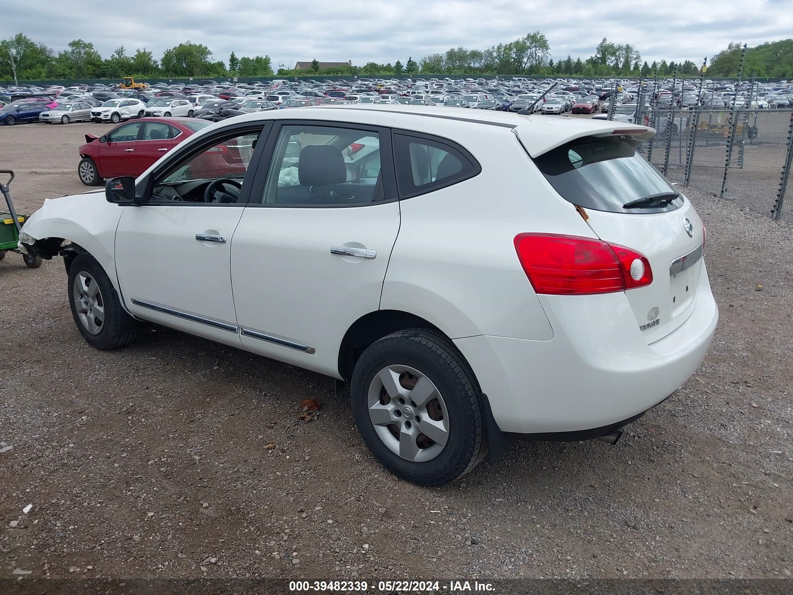 Photo 2 VIN: JN8AS5MT8DW027485 - NISSAN ROGUE 