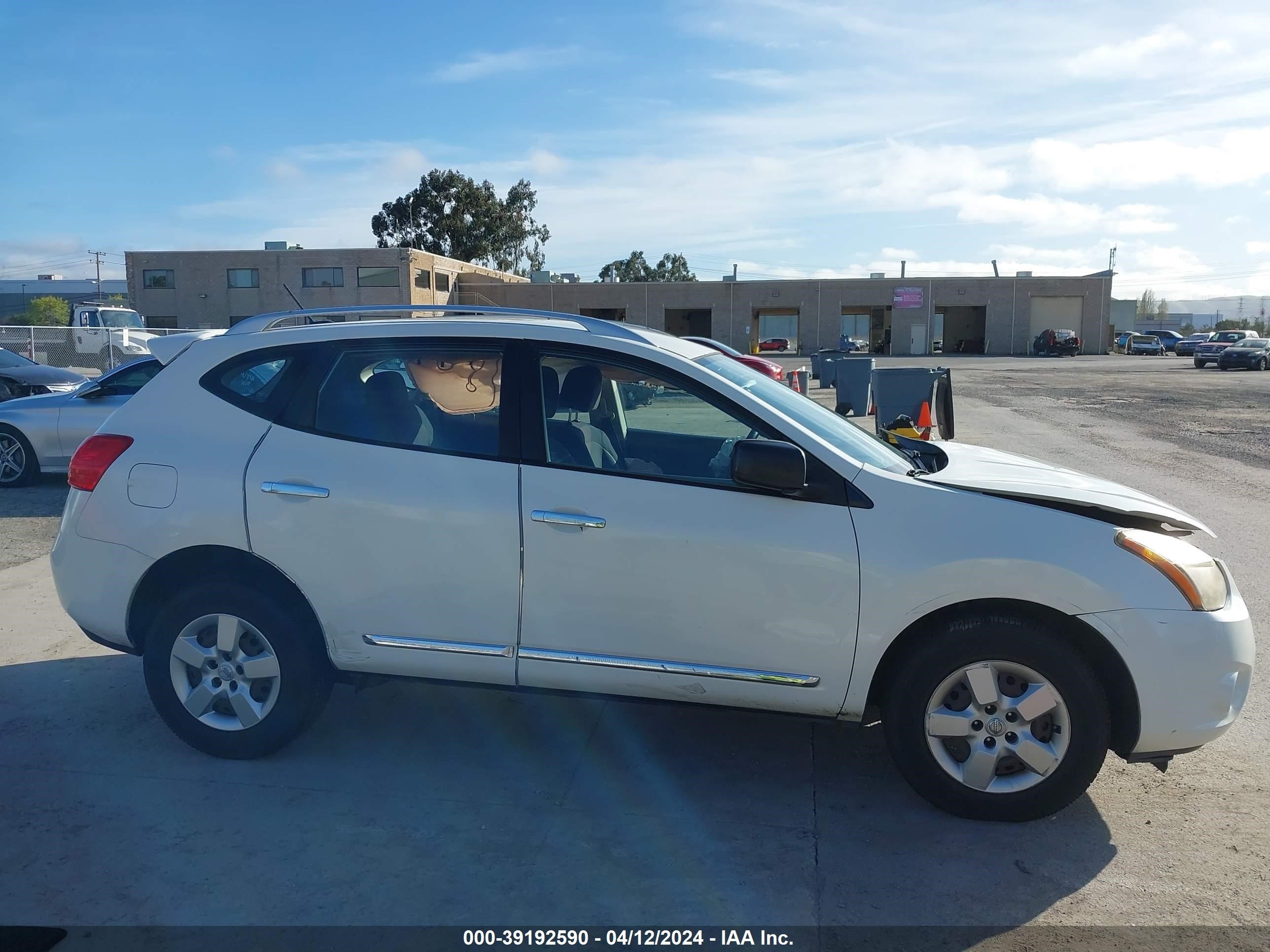 Photo 12 VIN: JN8AS5MT8EW615260 - NISSAN ROGUE 