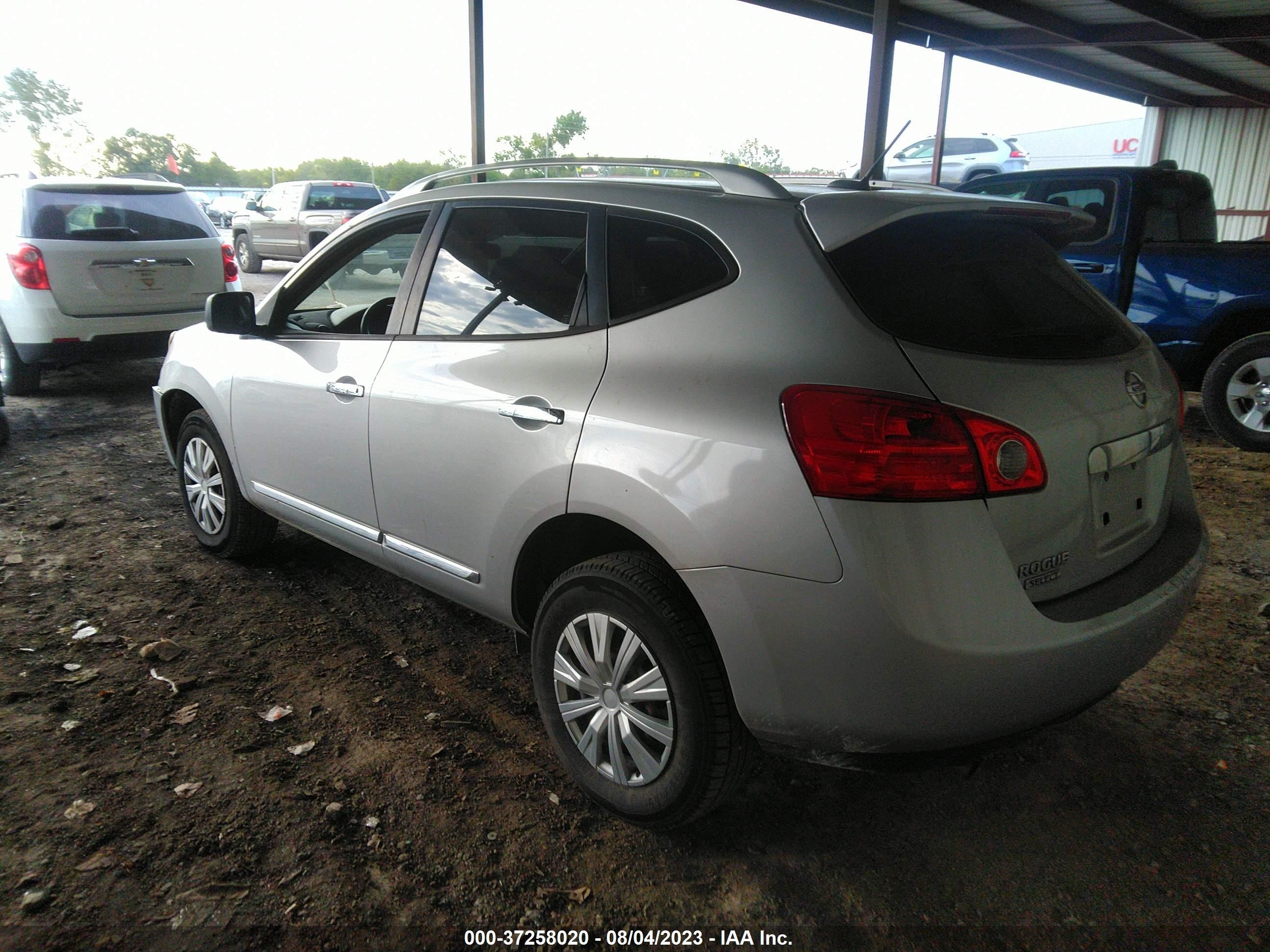 Photo 2 VIN: JN8AS5MT8FW656909 - NISSAN ROGUE 