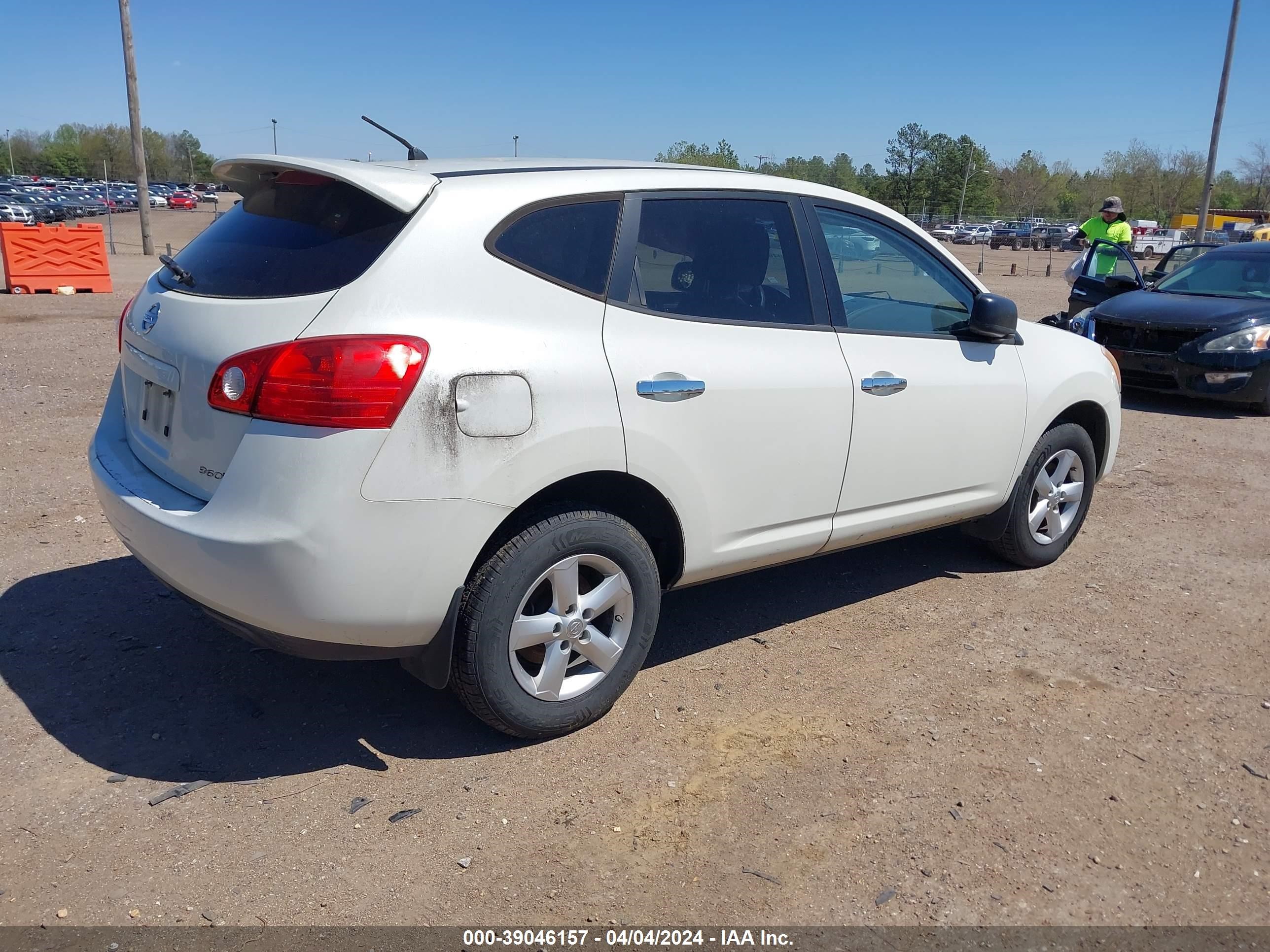 Photo 3 VIN: JN8AS5MT9AW507546 - NISSAN ROGUE 