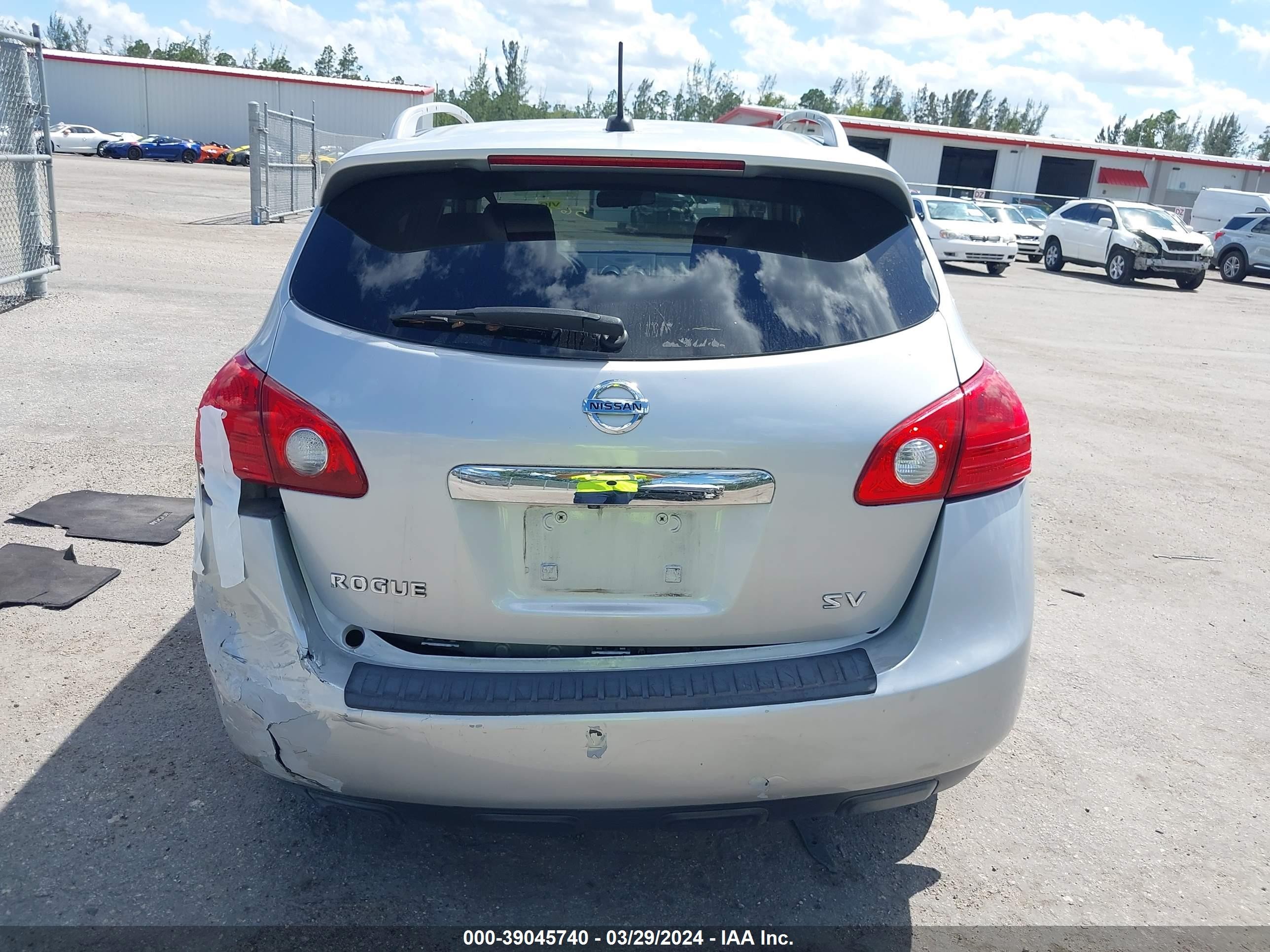 Photo 15 VIN: JN8AS5MT9BW567036 - NISSAN ROGUE 