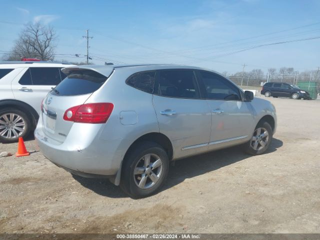 Photo 3 VIN: JN8AS5MT9CW252237 - NISSAN ROGUE 