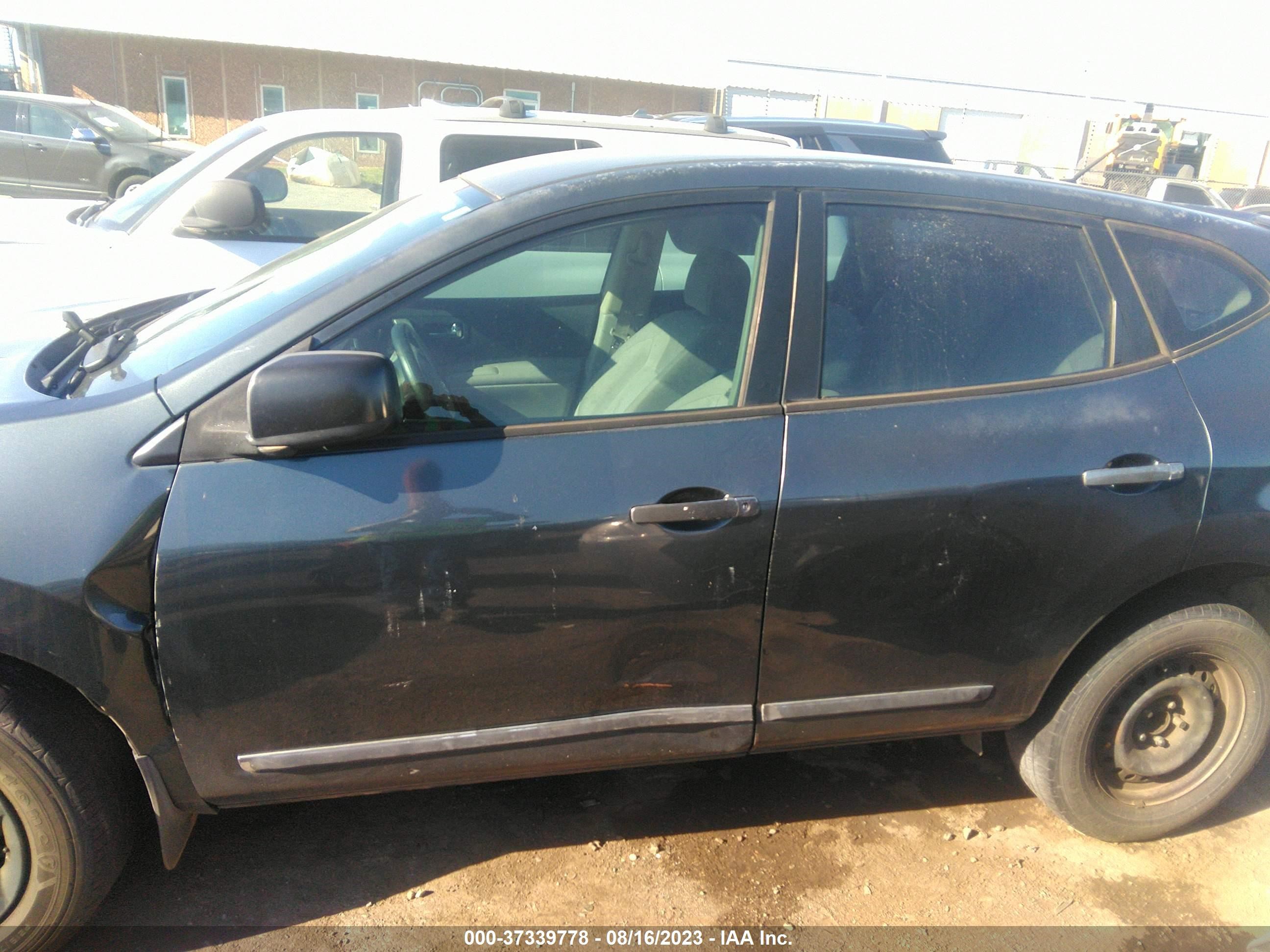 Photo 12 VIN: JN8AS5MT9CW273783 - NISSAN ROGUE 