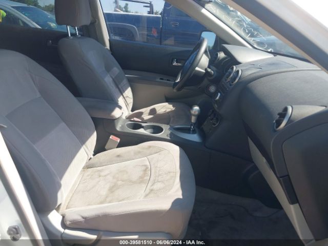 Photo 4 VIN: JN8AS5MT9CW275789 - NISSAN ROGUE 