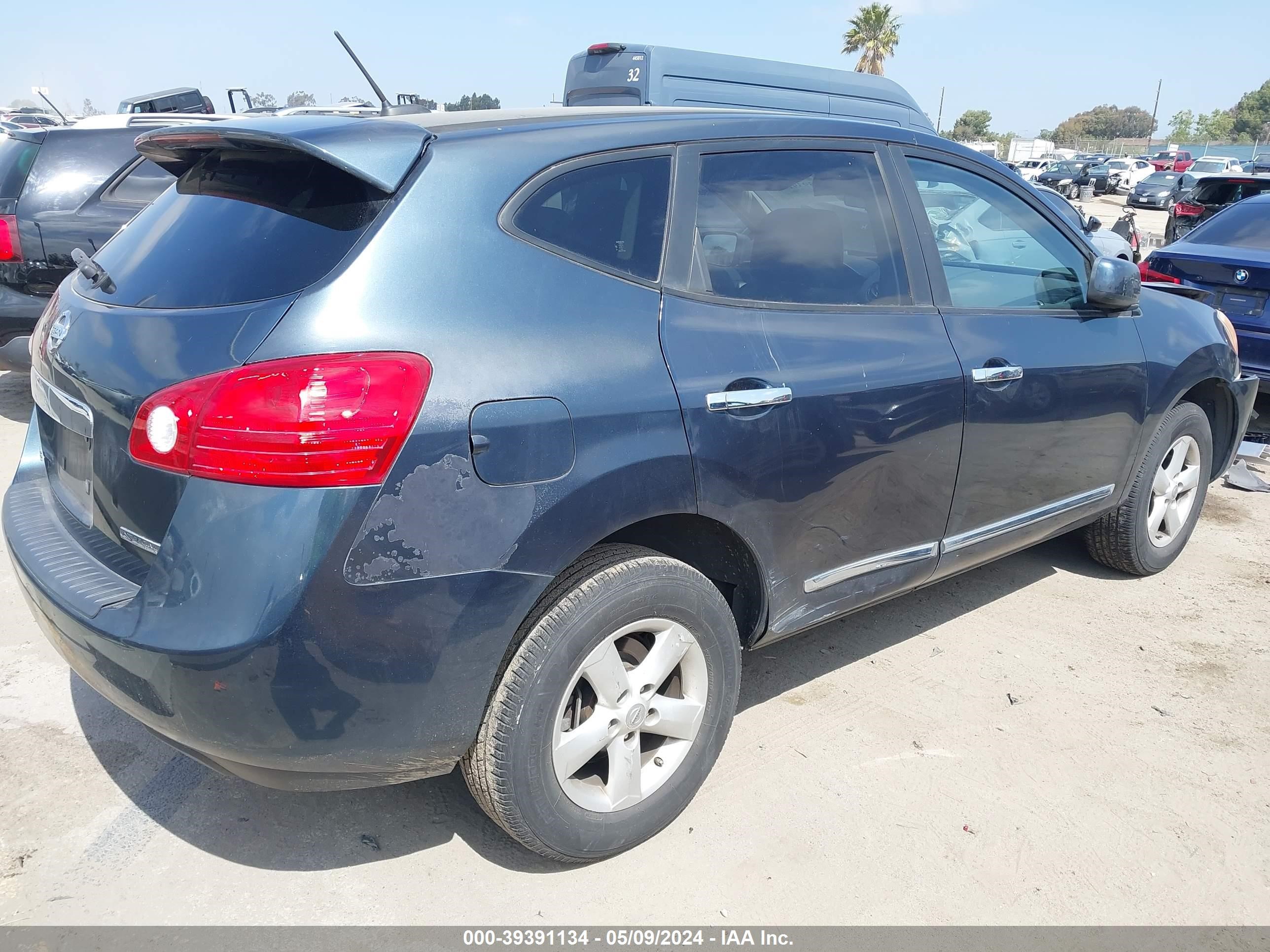 Photo 3 VIN: JN8AS5MT9DW526974 - NISSAN ROGUE 