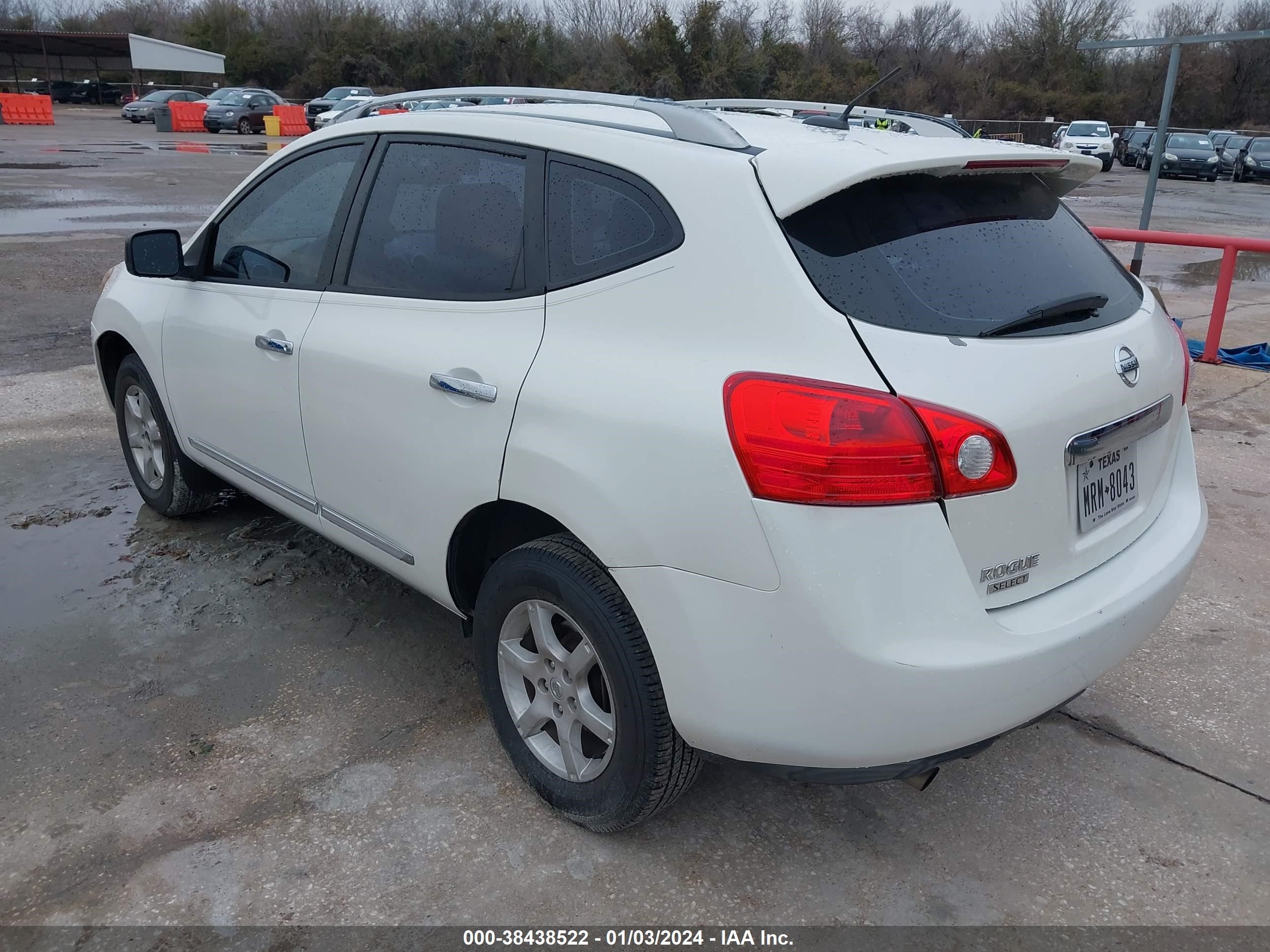 Photo 2 VIN: JN8AS5MT9EW103331 - NISSAN ROGUE 