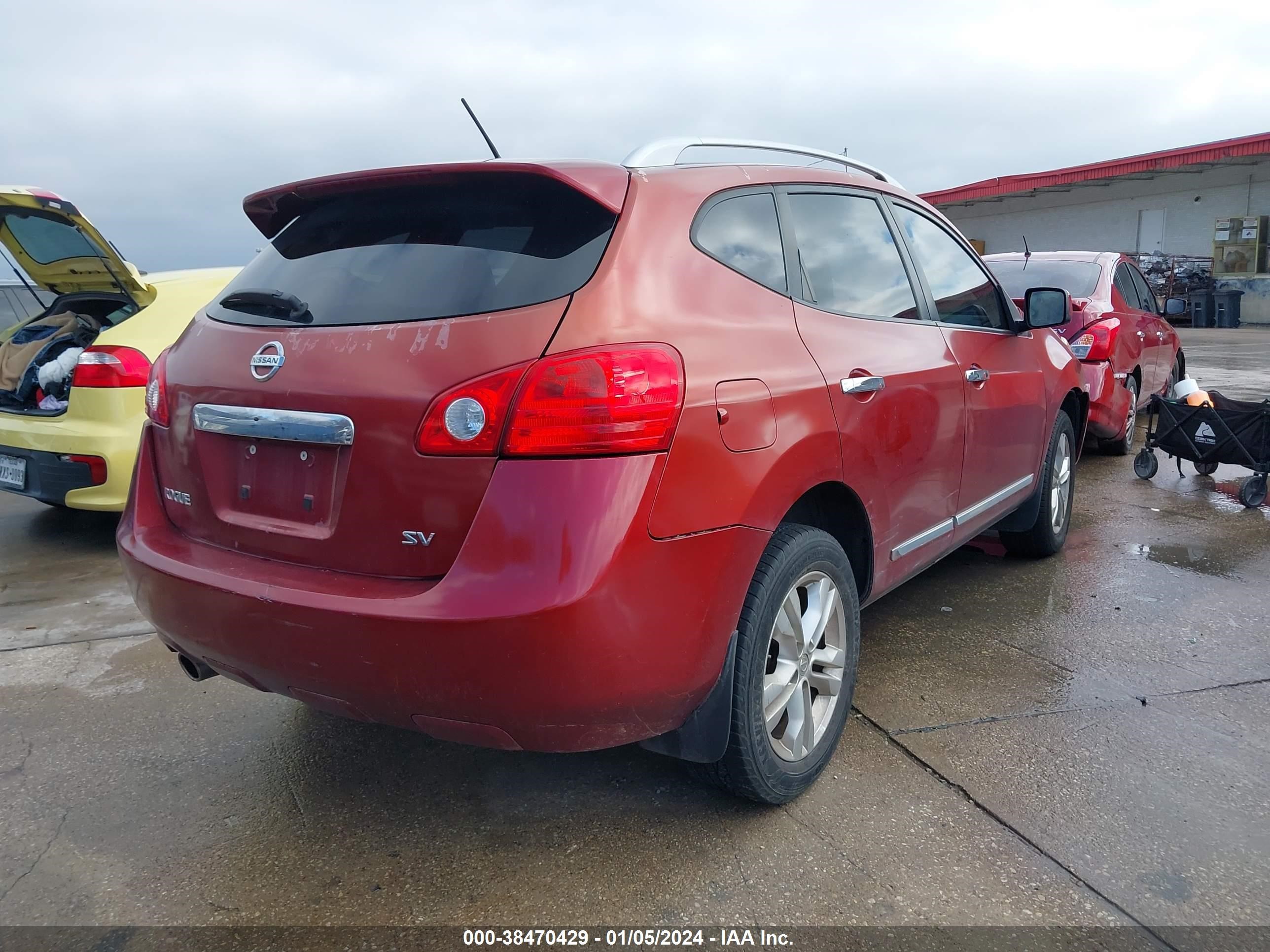 Photo 3 VIN: JN8AS5MTXCW301610 - NISSAN ROGUE 