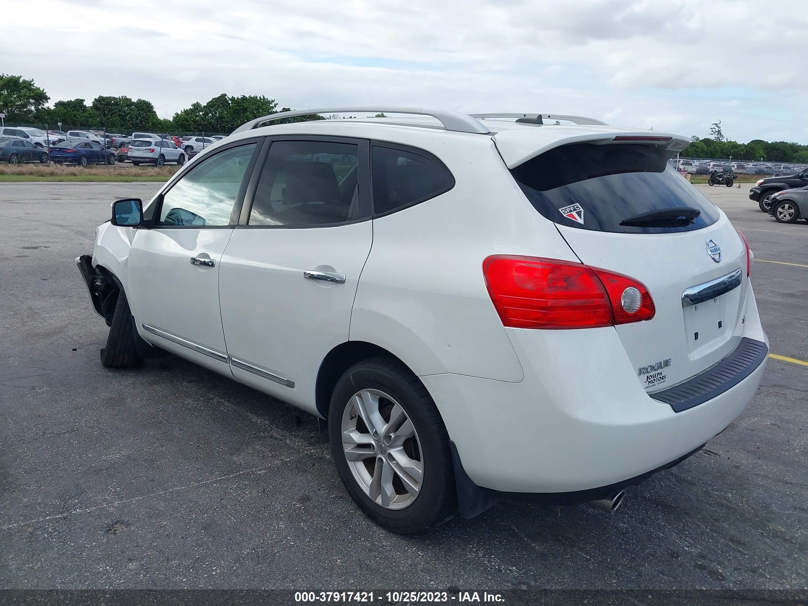 Photo 2 VIN: JN8AS5MTXDW514736 - NISSAN ROGUE 