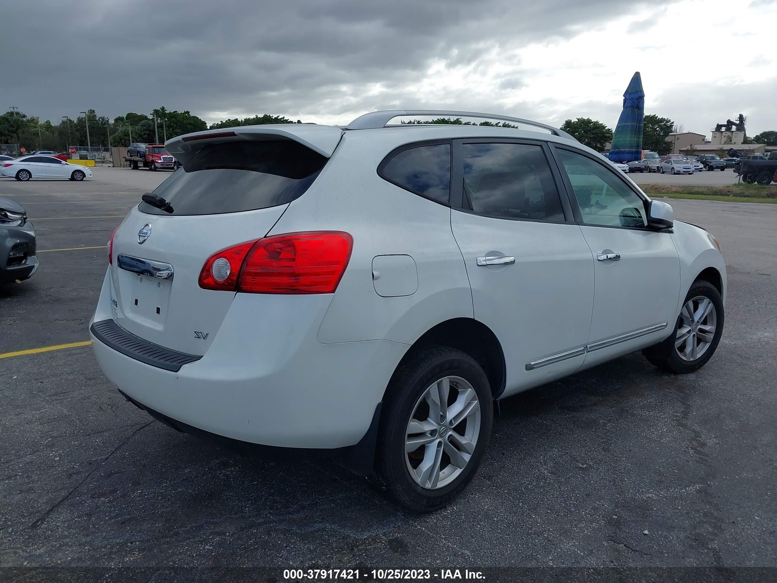 Photo 3 VIN: JN8AS5MTXDW514736 - NISSAN ROGUE 