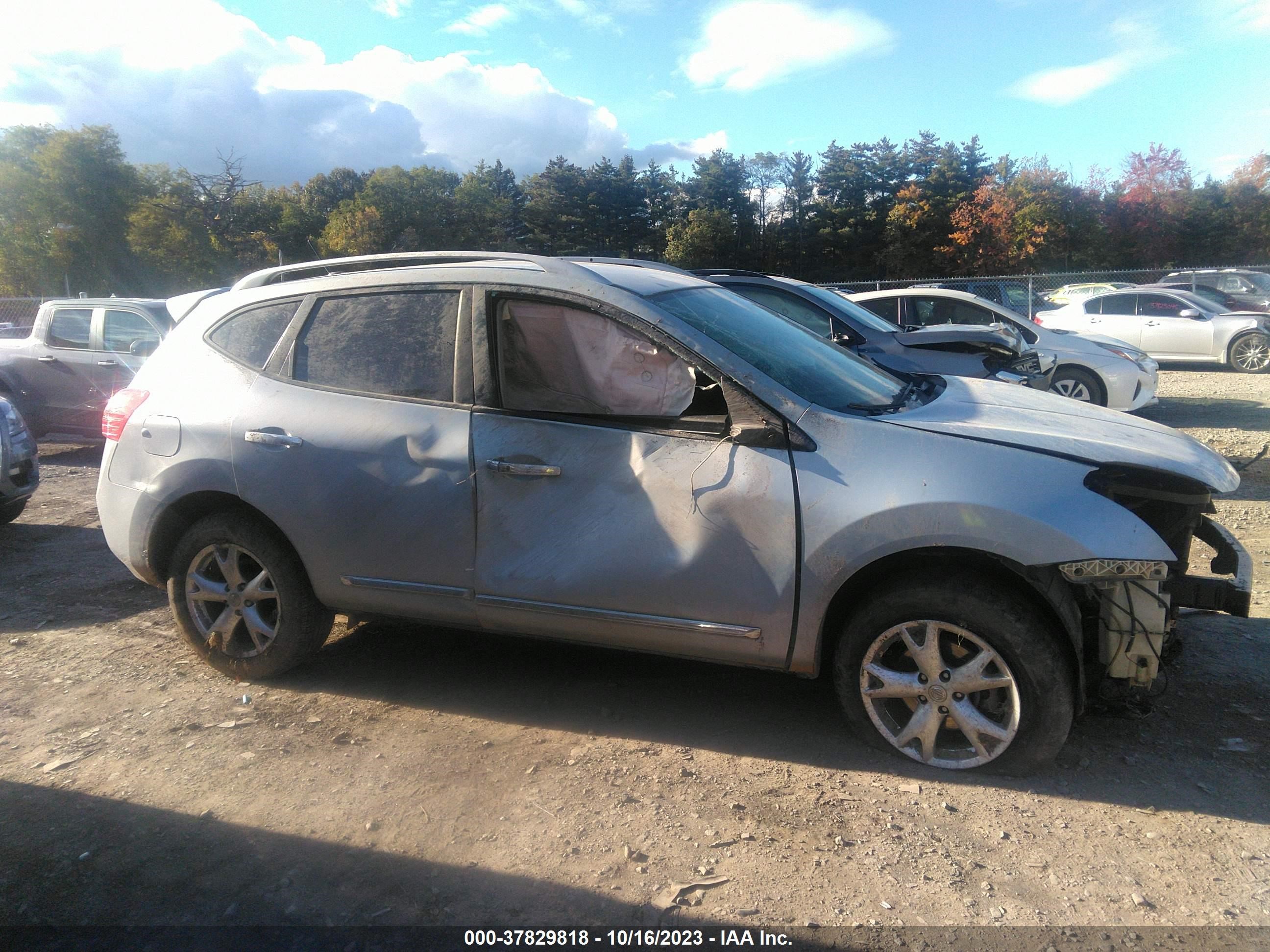 Photo 13 VIN: JN8AS5MV0BW276734 - NISSAN ROGUE 