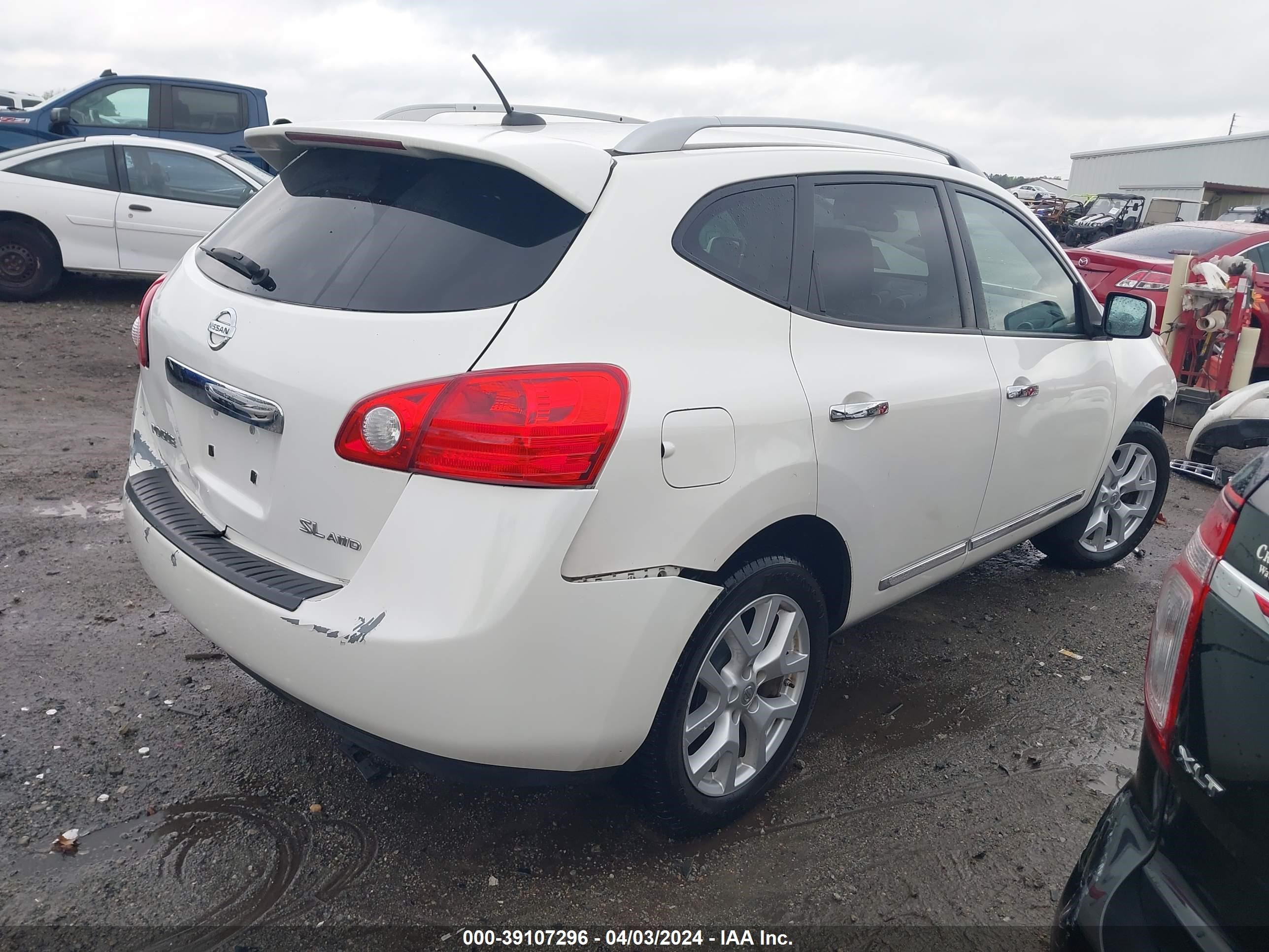 Photo 3 VIN: JN8AS5MV0BW313152 - NISSAN ROGUE 