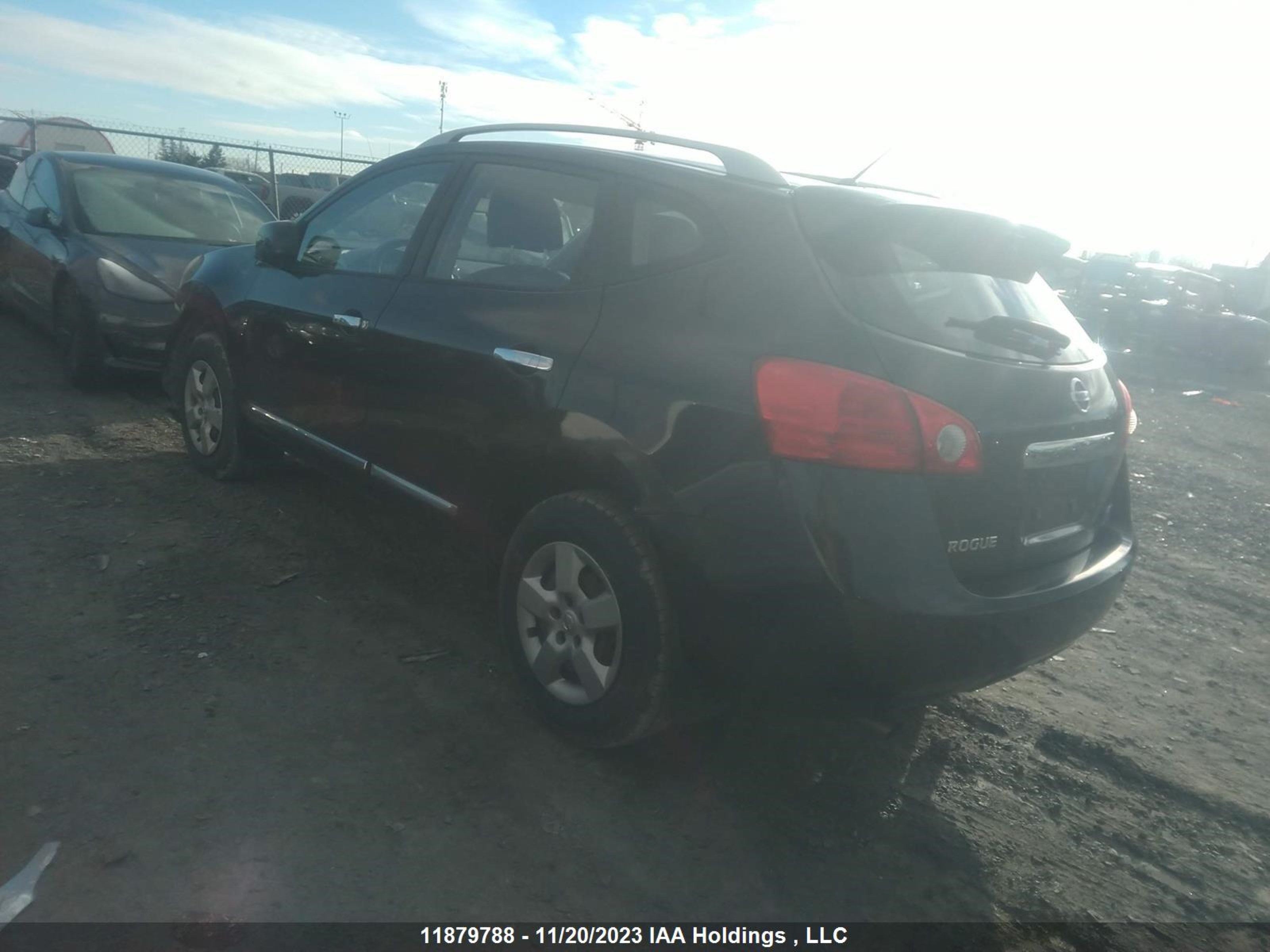 Photo 2 VIN: JN8AS5MV0CW353202 - NISSAN ROGUE 