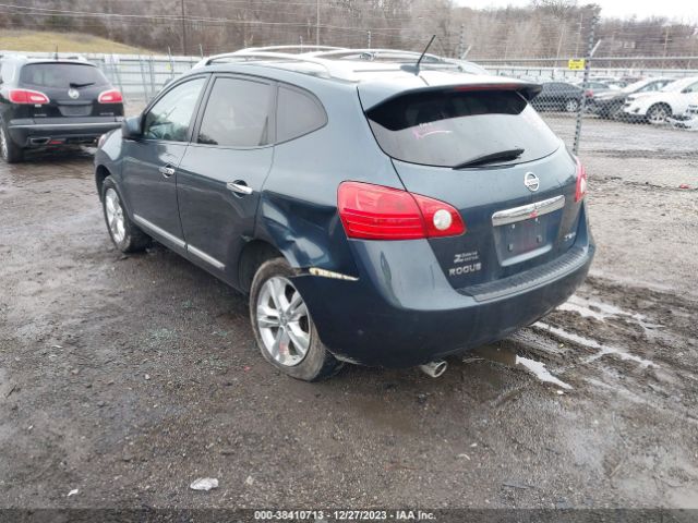 Photo 2 VIN: JN8AS5MV0CW715741 - NISSAN ROGUE 