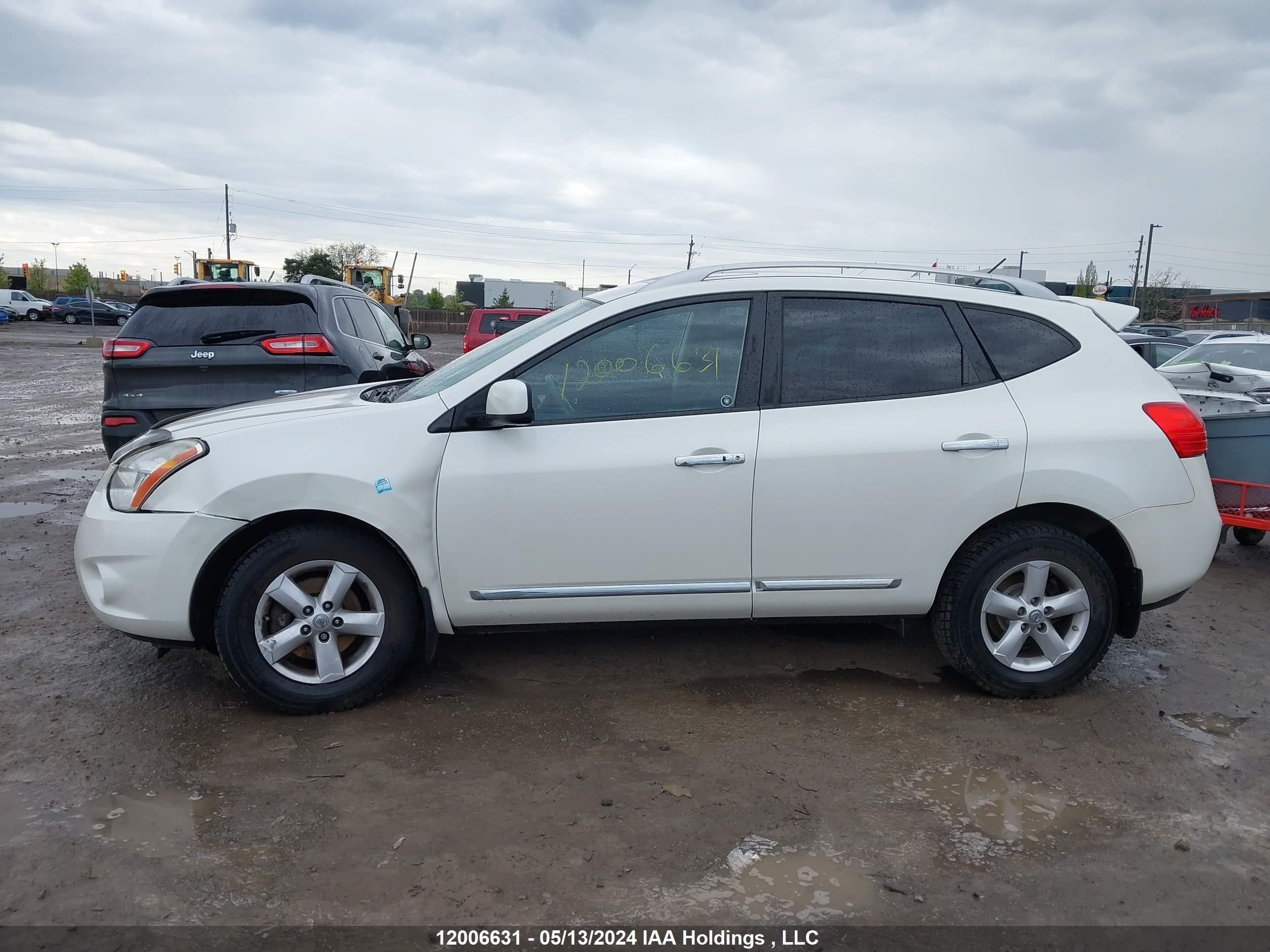 Photo 13 VIN: JN8AS5MV0DW120387 - NISSAN ROGUE 