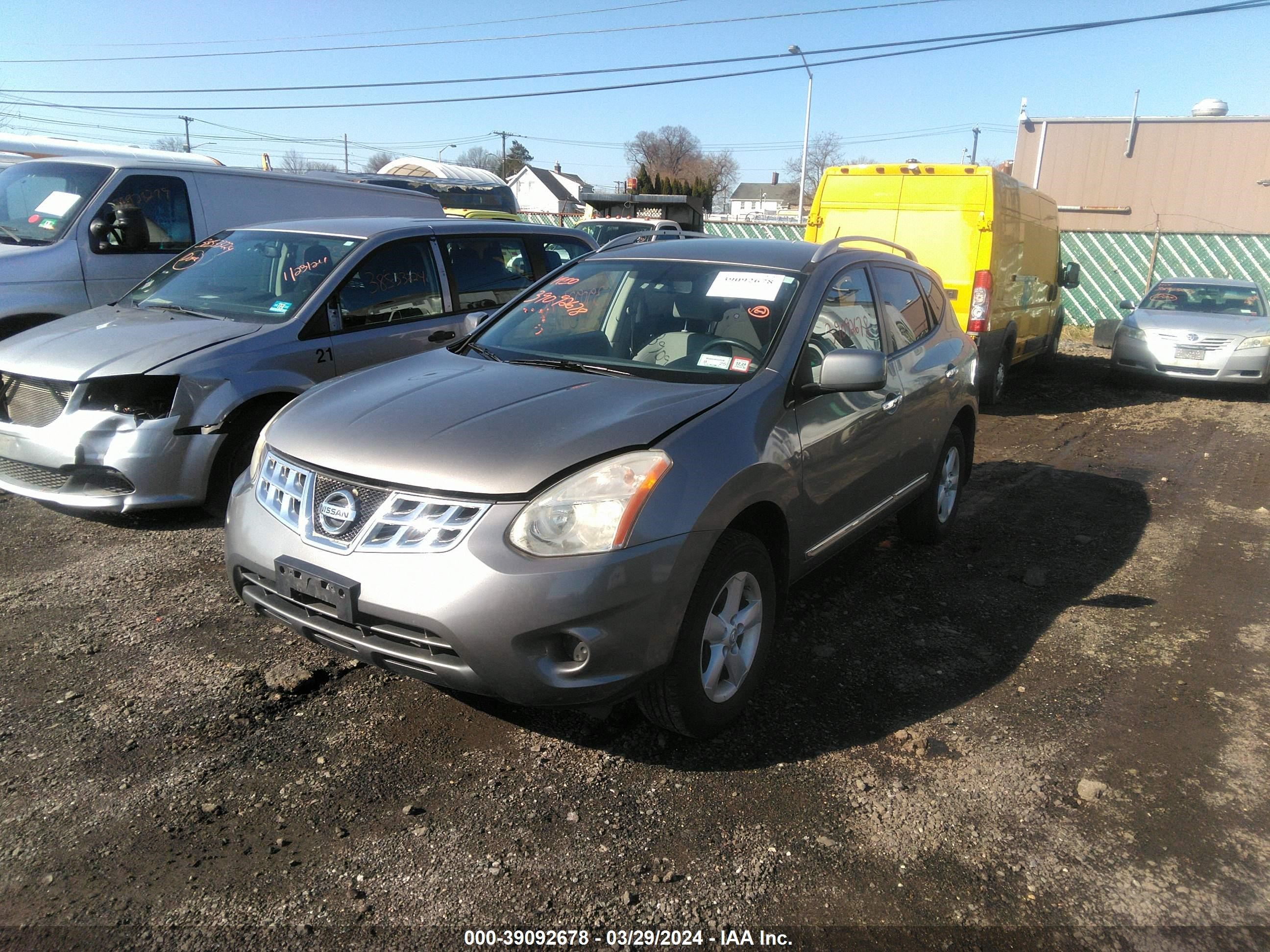 Photo 1 VIN: JN8AS5MV0DW602728 - NISSAN ROGUE 