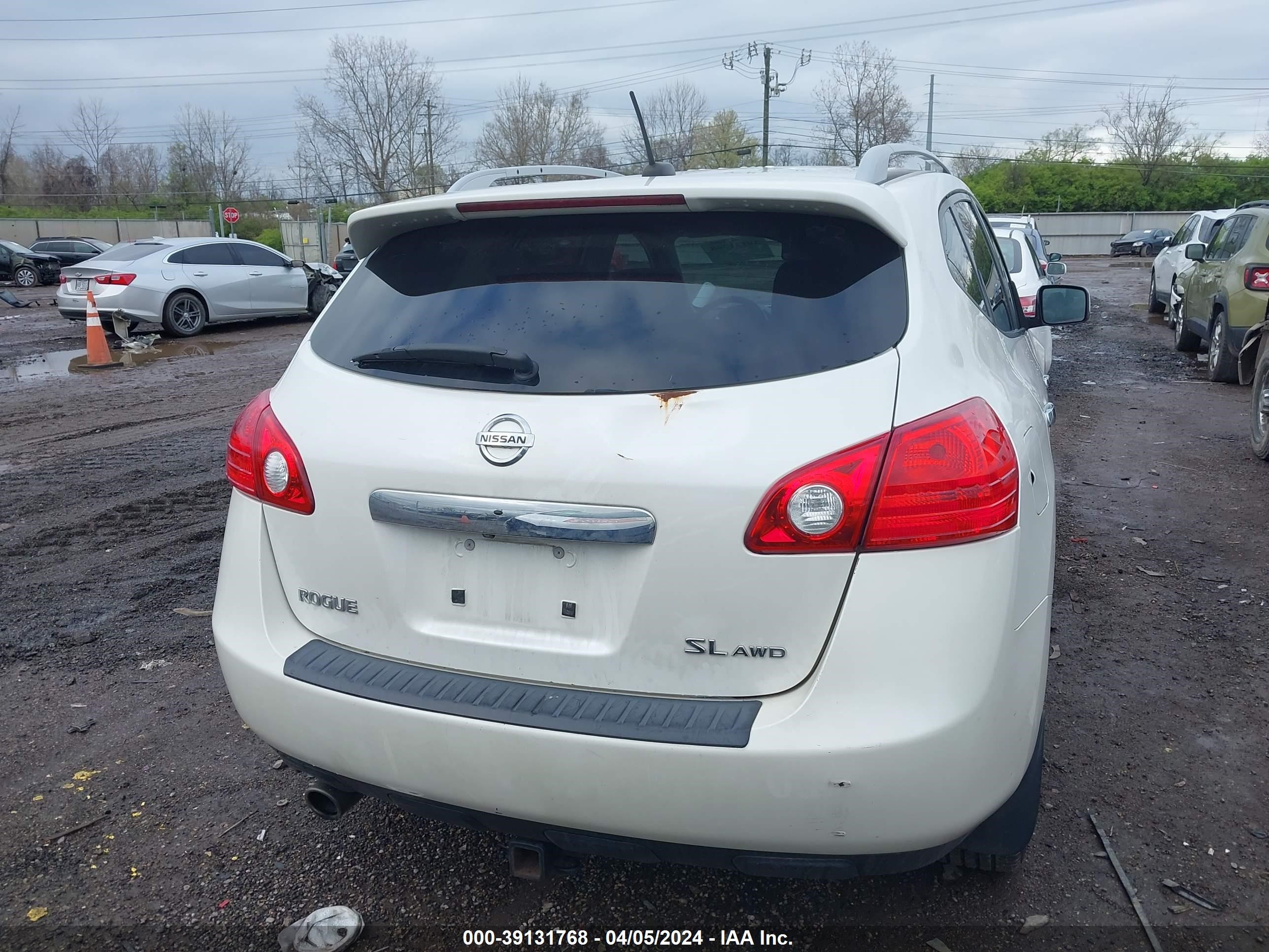 Photo 16 VIN: JN8AS5MV1BW277858 - NISSAN ROGUE 