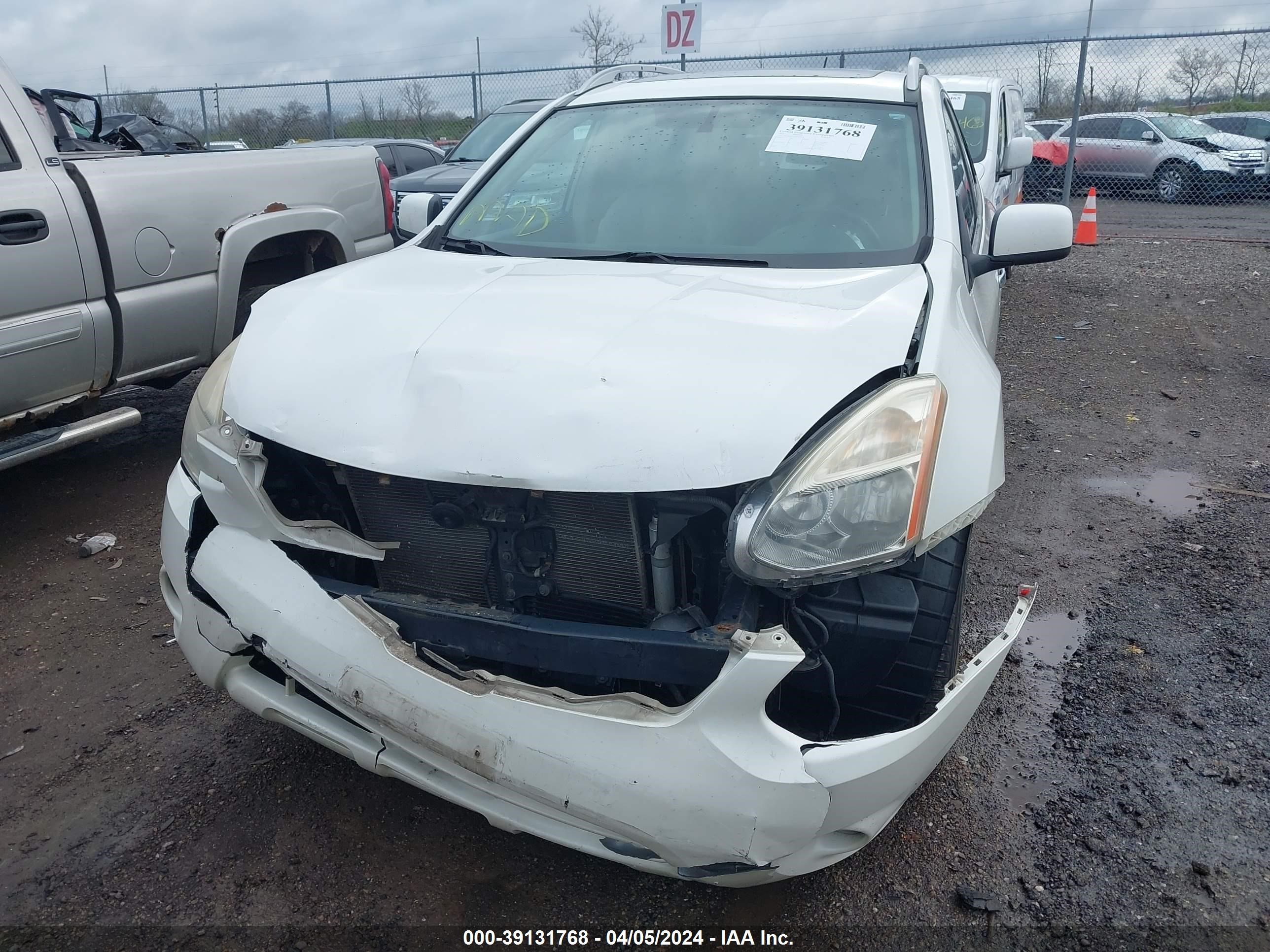 Photo 5 VIN: JN8AS5MV1BW277858 - NISSAN ROGUE 