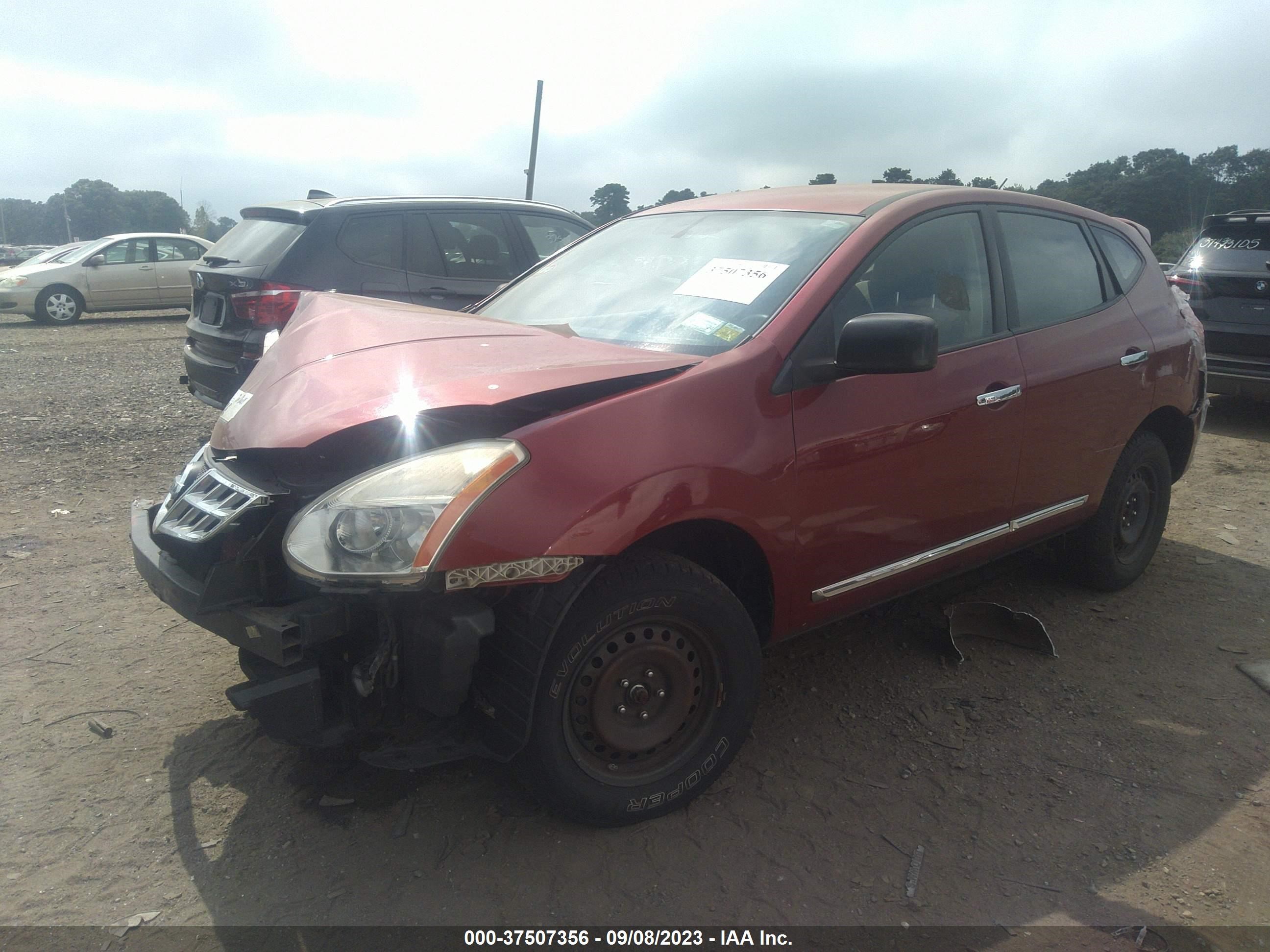 Photo 1 VIN: JN8AS5MV1BW307652 - NISSAN ROGUE 