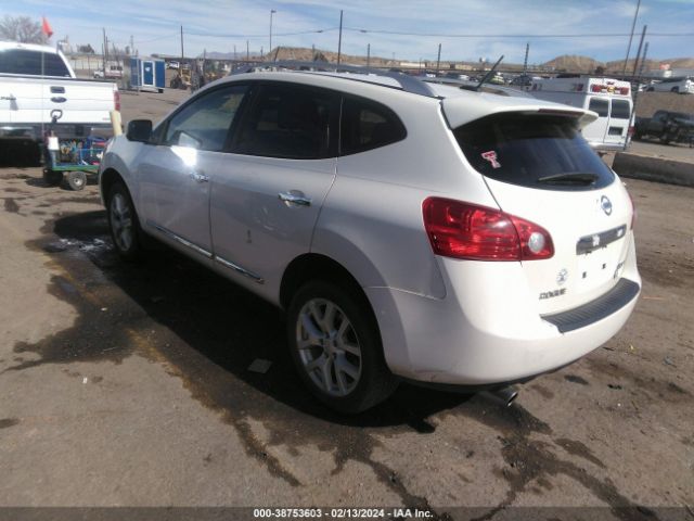 Photo 2 VIN: JN8AS5MV1CW392218 - NISSAN ROGUE 