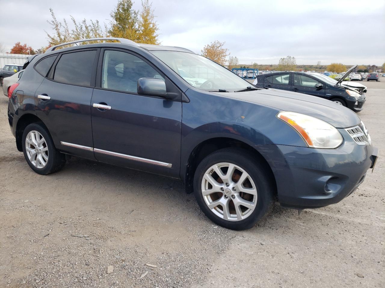 Photo 3 VIN: JN8AS5MV1CW407638 - NISSAN ROGUE 