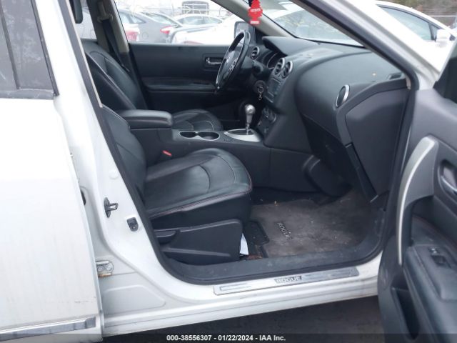 Photo 4 VIN: JN8AS5MV1DW136677 - NISSAN ROGUE 